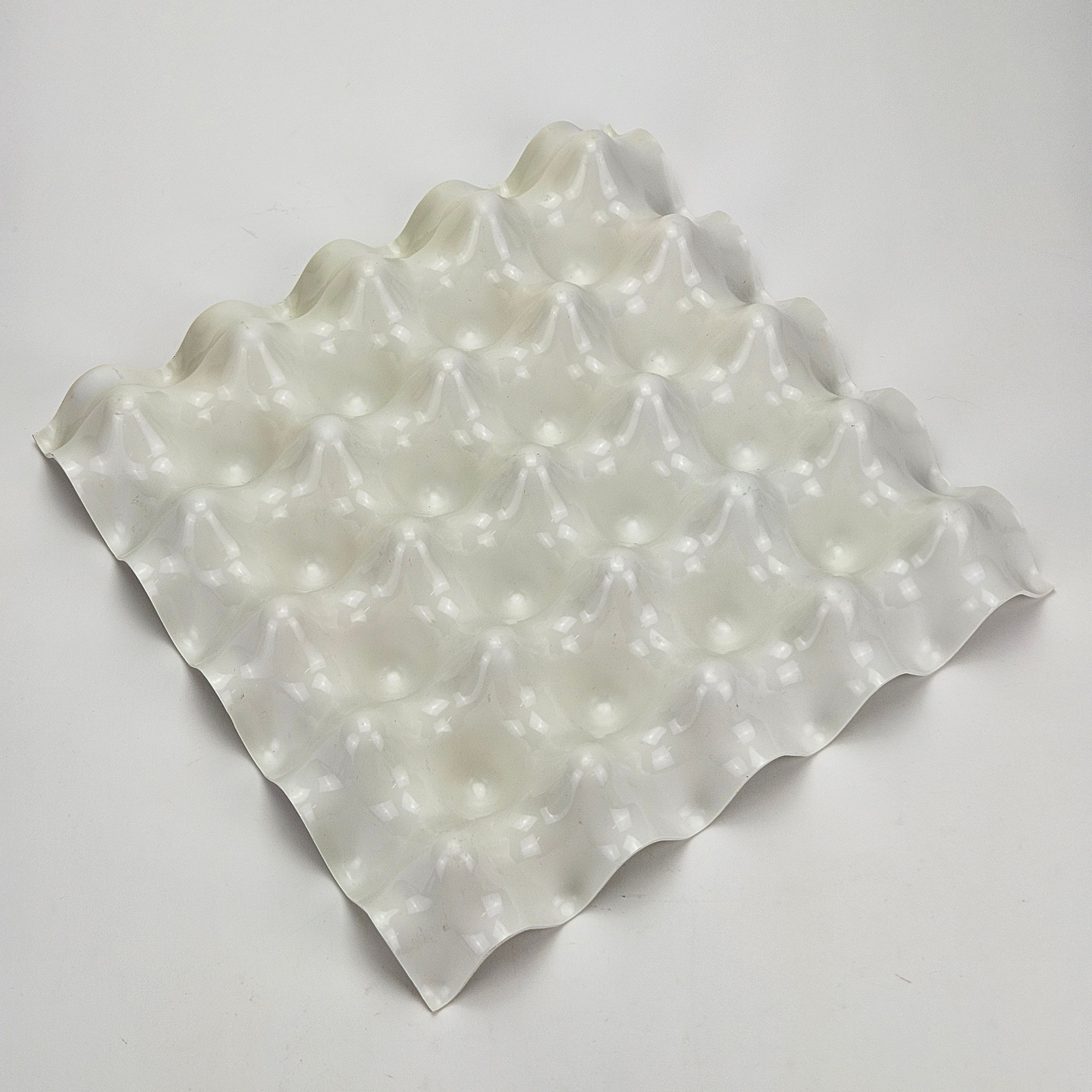 RICHARD HUTTEN. "Fruit Tray Sculpture". Skulptur/fruktfat.