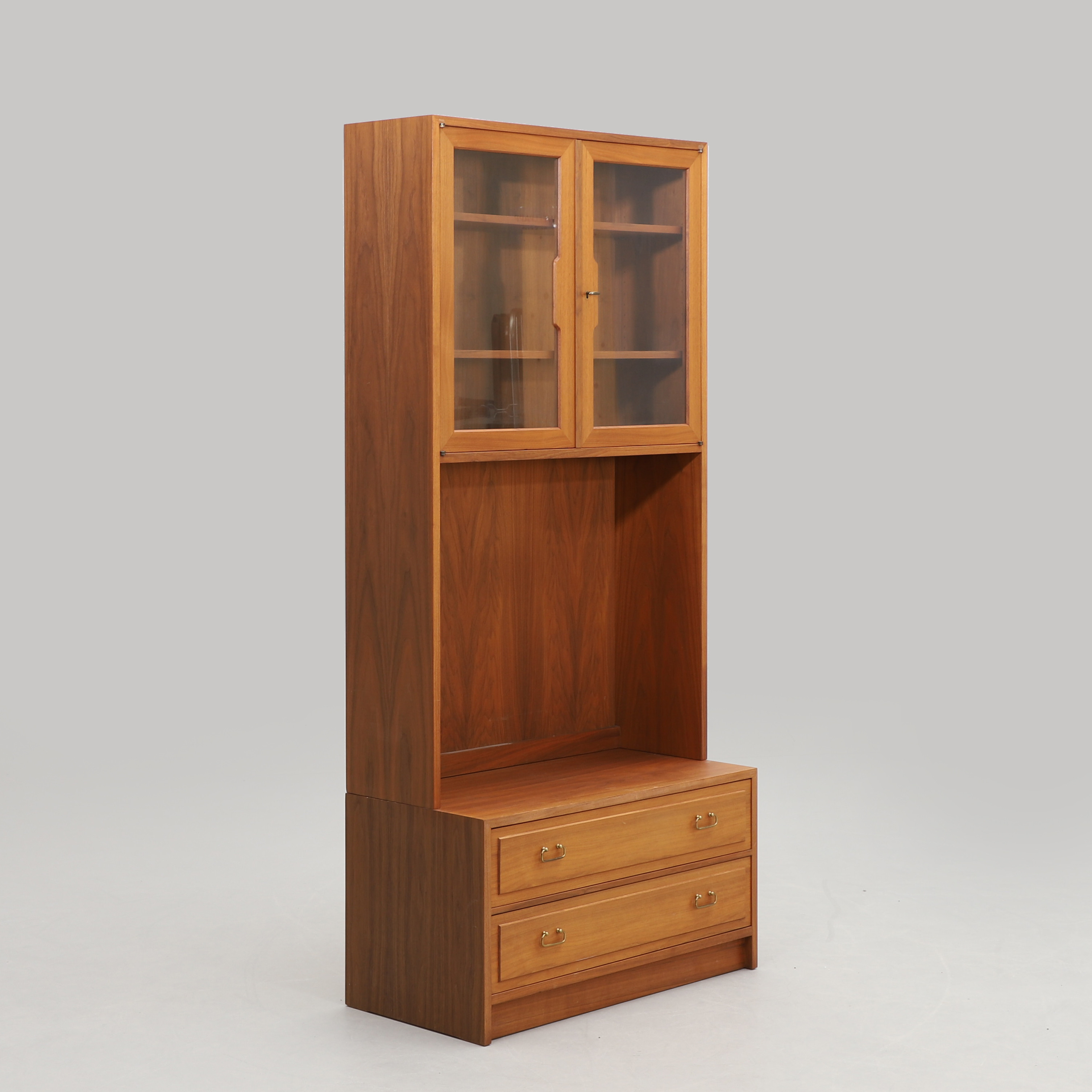 SKÅP/HYLLA, valnöt, Wirserums Nya Möbelfabrik, 1900-talets andra hälft.