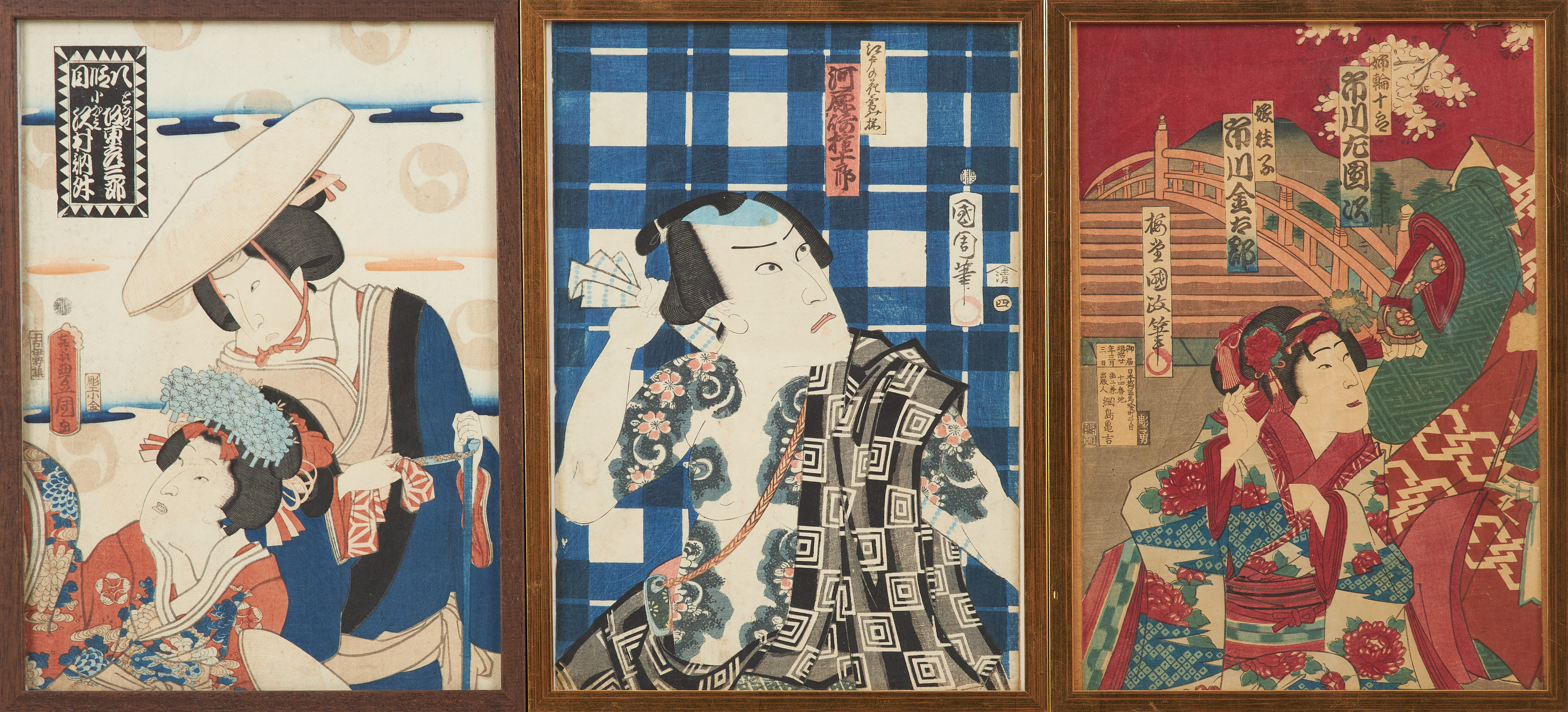 FÄRGTRÄSNITT. 3 st, Japan, Kunisada Toyokuni, Kunichika Toyohara, Utagawa Kunimasa, samuraj- och kabuki-motiv, 1800-talets andra hälft.