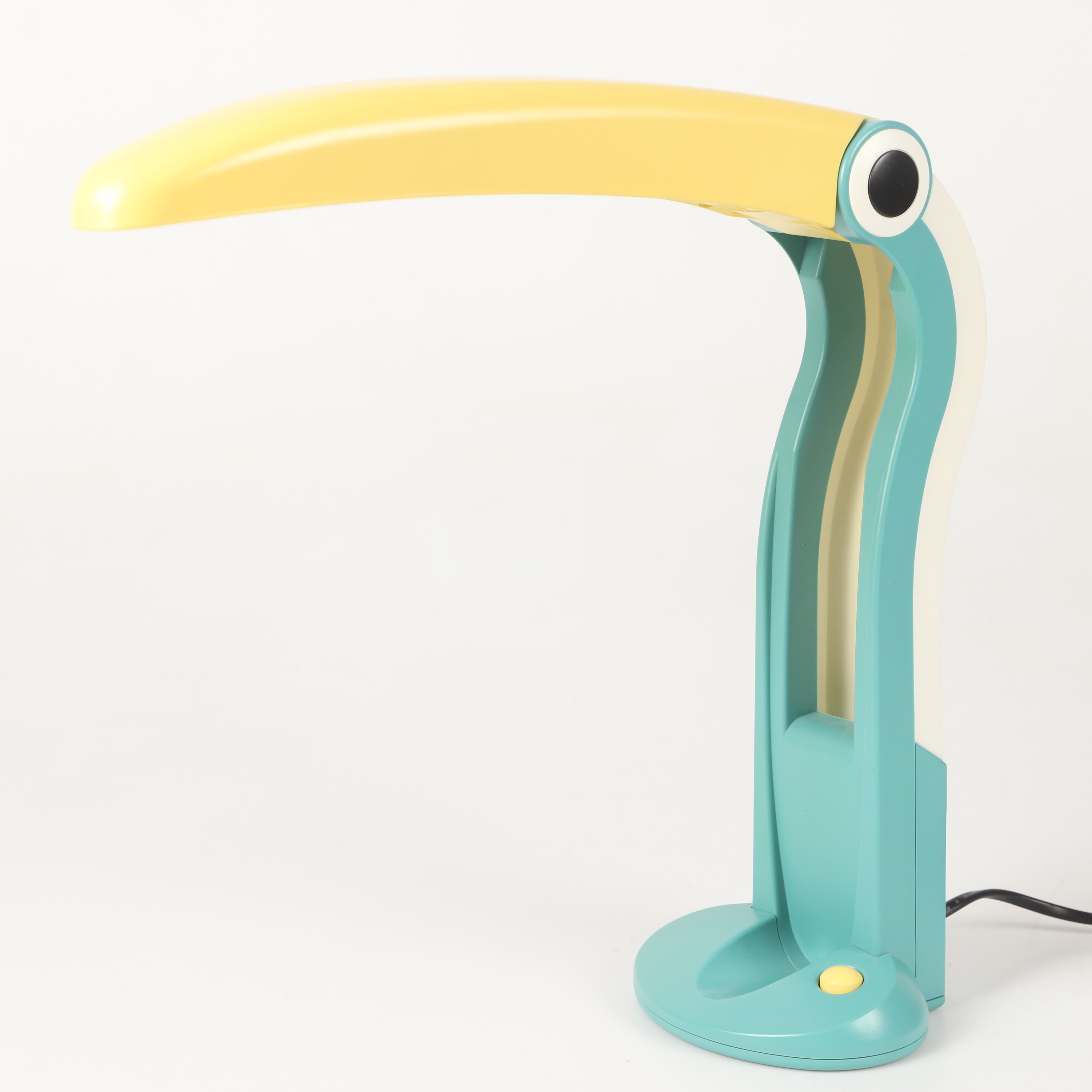 H. T. HUANG. Bordslampa, "Toucan lamp", plast, Aneta, 1980-tal.
