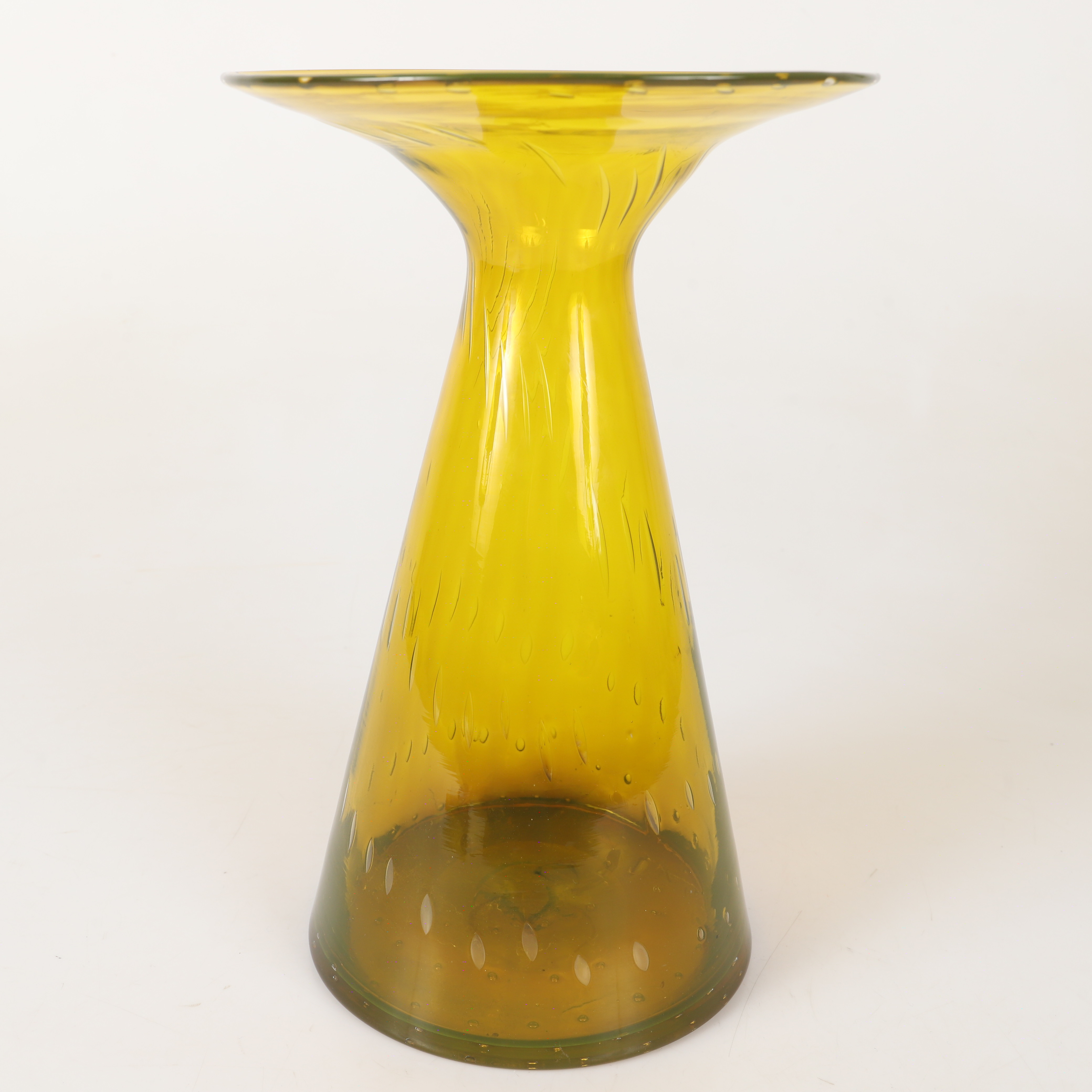 VAS, glas med luftbubblor, okänd tillverkare.