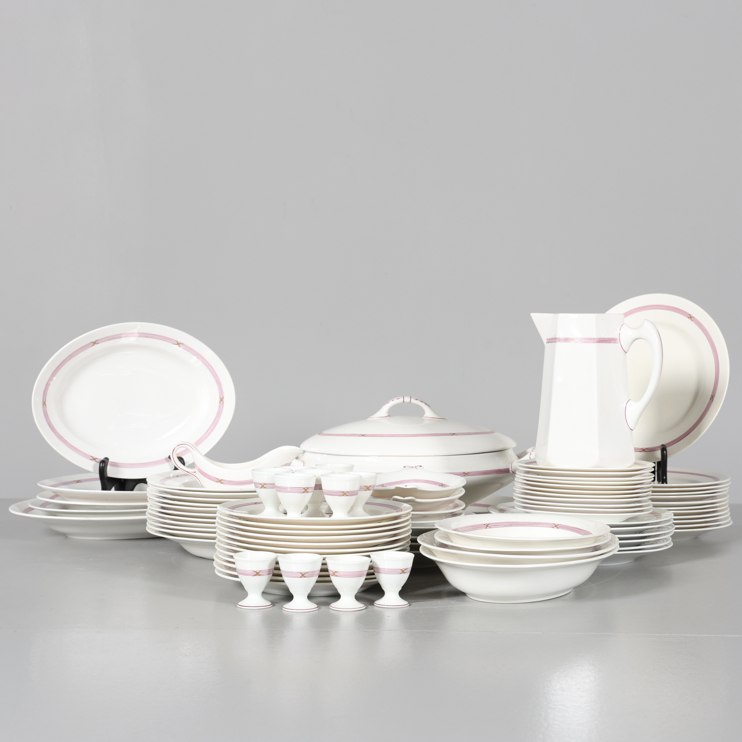 MATSERVIS, 83 delar, keramik, Gustavsberg.