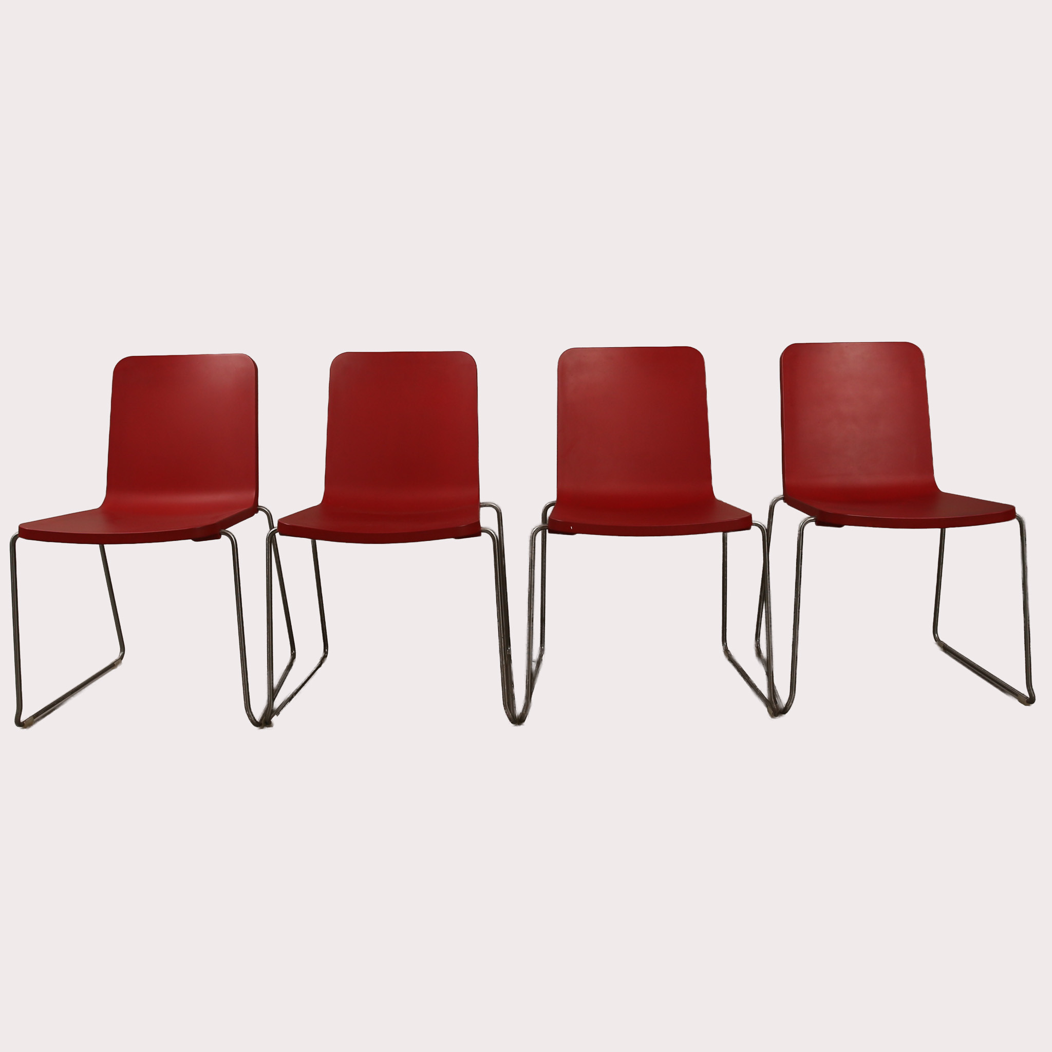 JONAS LINDVALL. Stolar "Pompidoo", Skandiform, Benställning av kromad metall. Rygg och sits plast (PUR) 4 stycken.