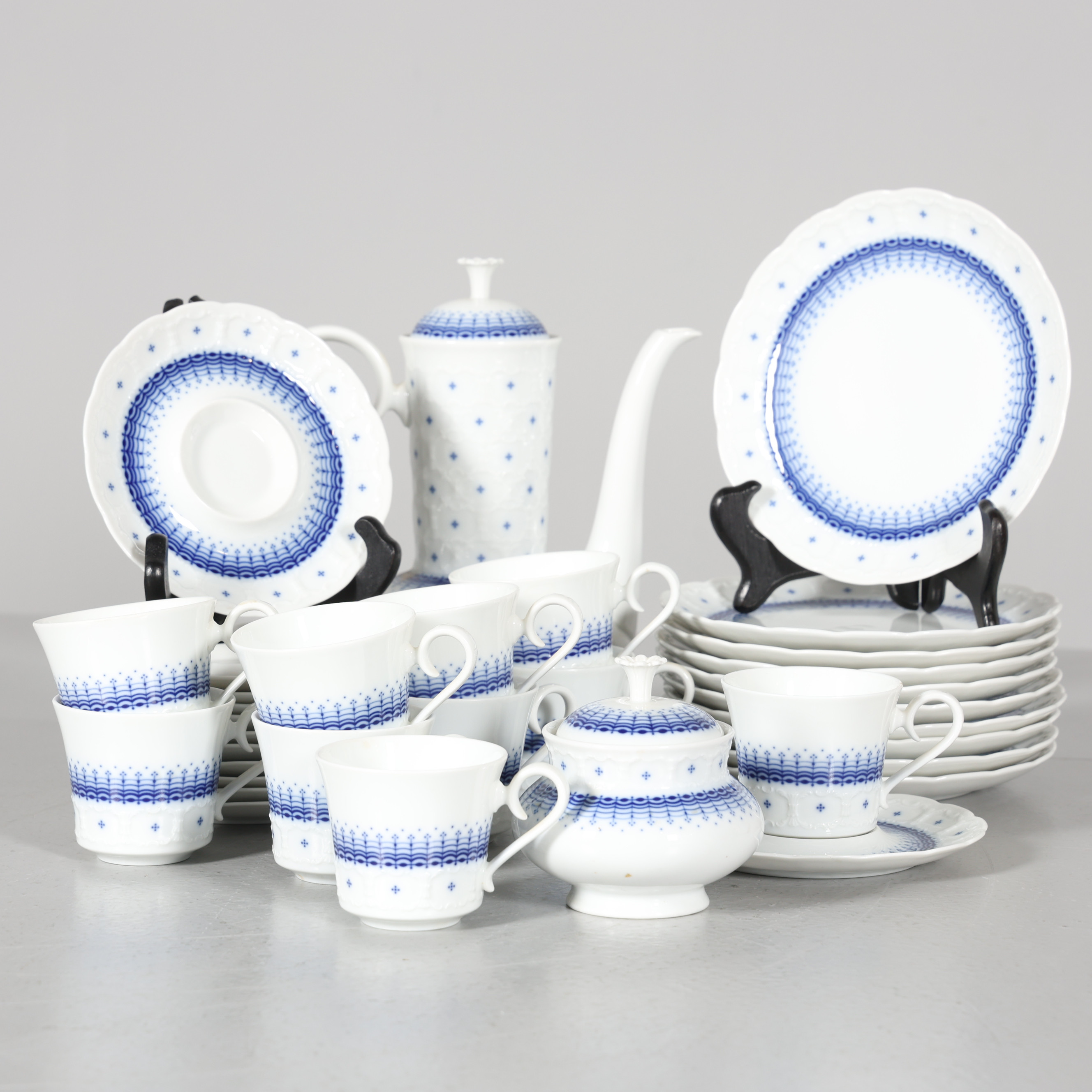 KAFFESERVIS, 34 delar, porslin, Krautheim, Bavaria, Tyskland.