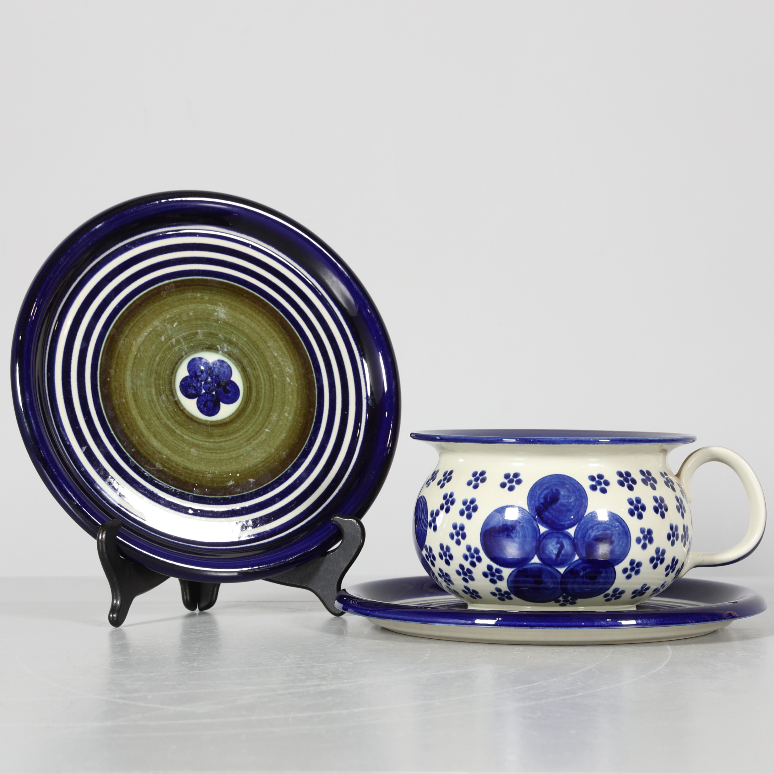 MARIANNE WESTMAN. FAT samt POTTA, 3 delar, "Nytt kök", Rörstrand.