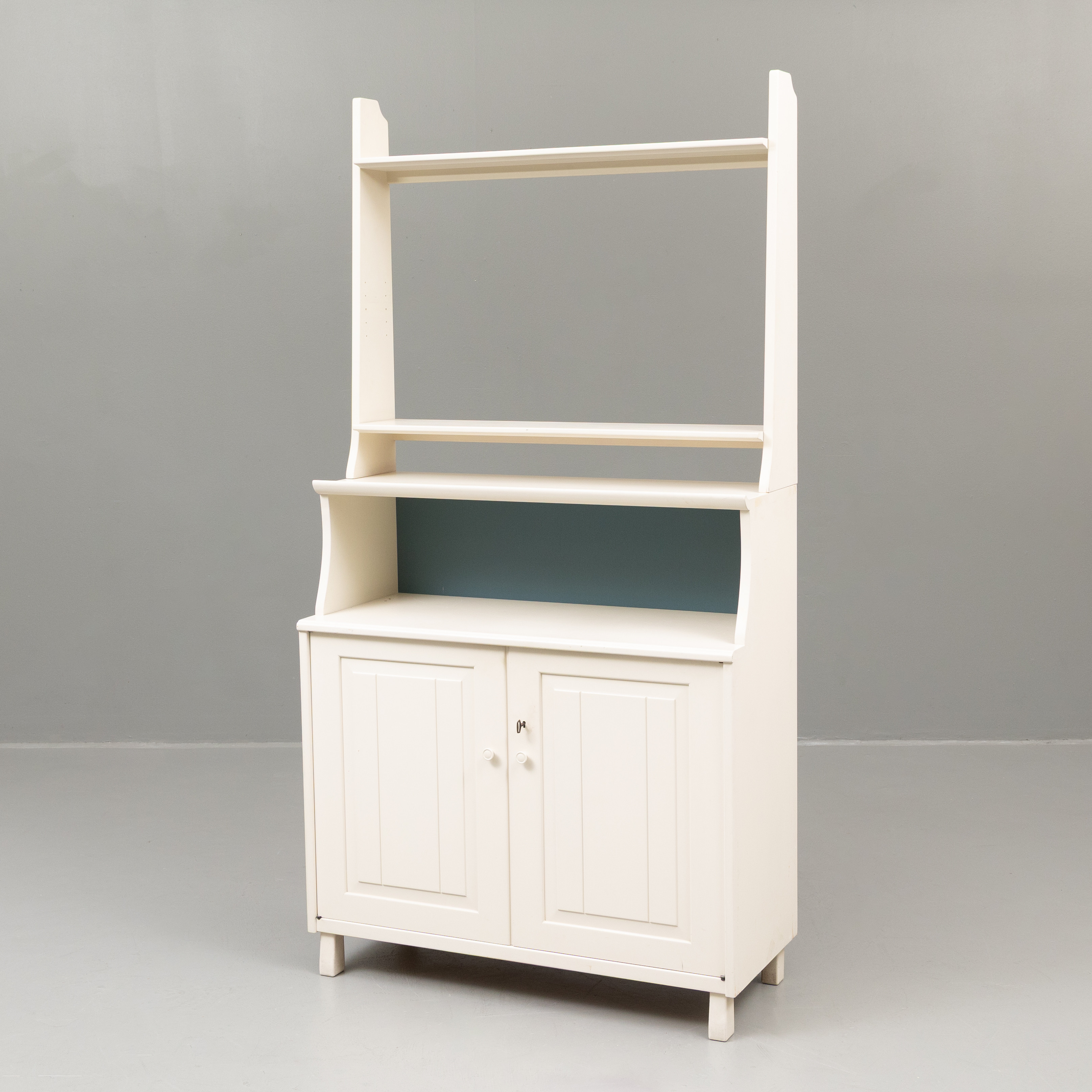 CARL MALMSTEN. Bokhylla med skåp, "vVsingsö", Åfors Möbelfabrik eller Svensk Fur.