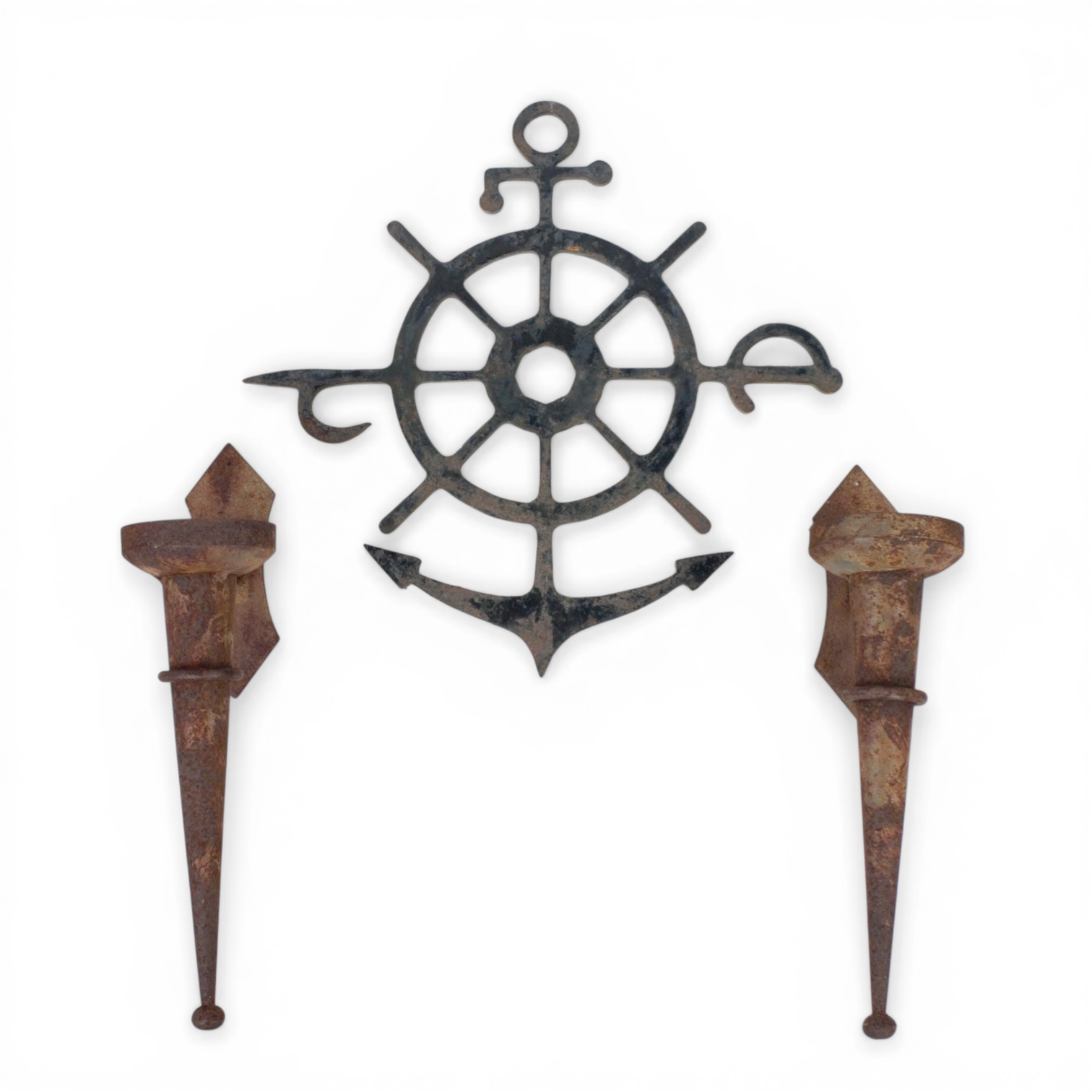 VÄGGDEKORATION och LJUSHÅLLARE, 3 delar, för utomhusbruk, järn, metall, nutida.