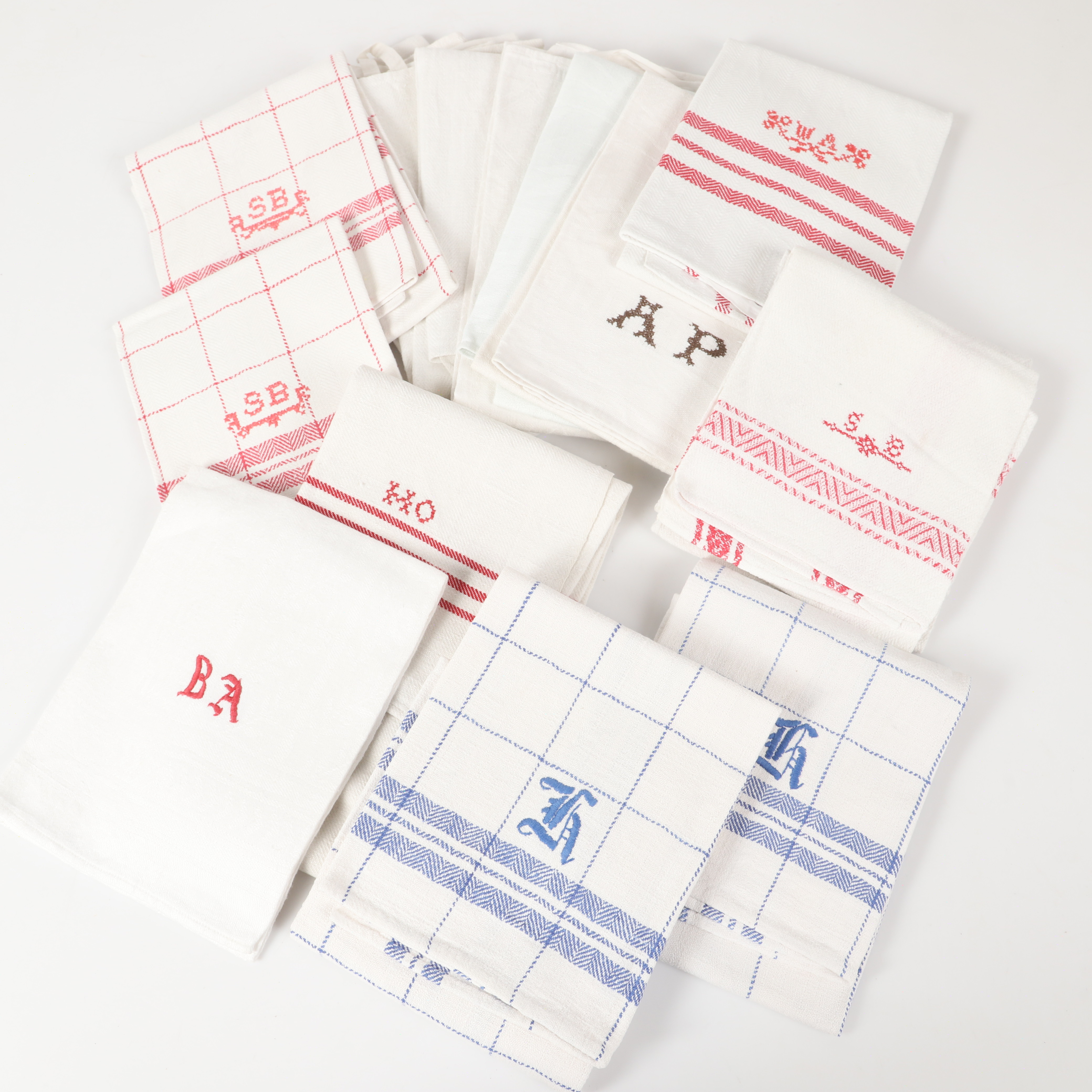 HANDDUKAR, 15 stycken, linne, 1900-tal.