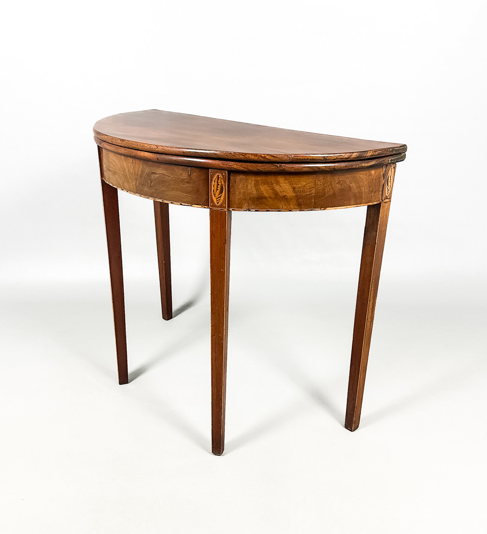 SPELBORD, fanerad mahogny, England, 1790-tal.