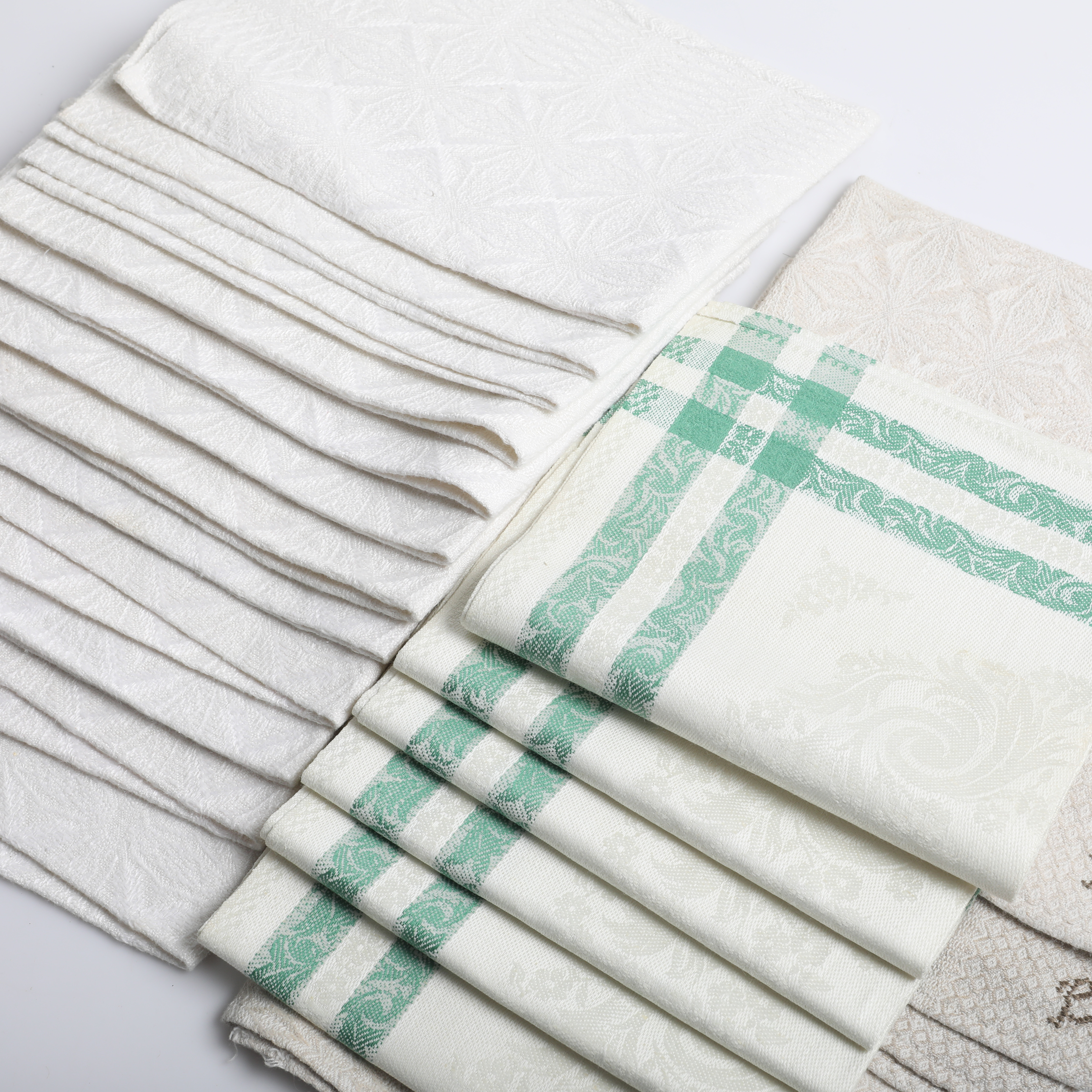 SERVETTER, 23 stycken, linne, 1900-tal.