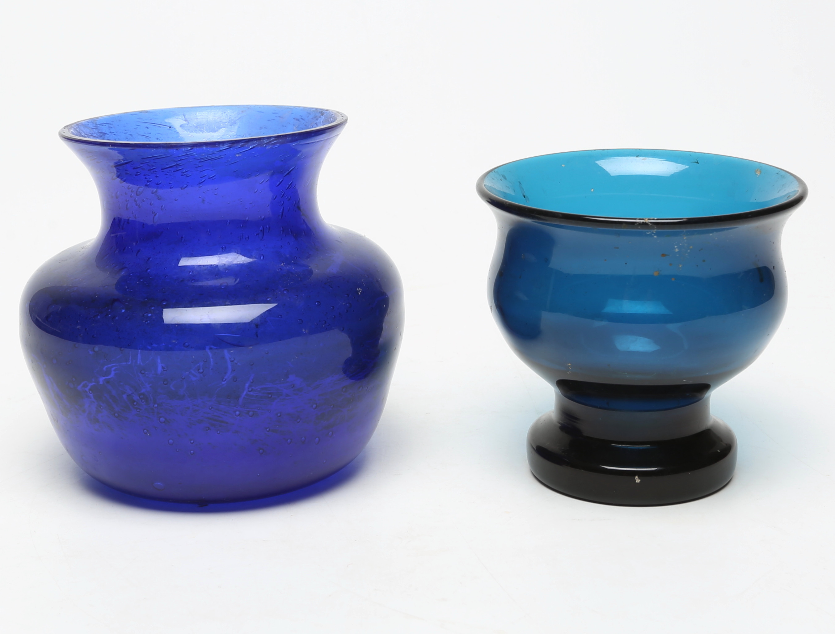 VASER, 2 st, glas, Erik Höglund och Bertil Vallien.