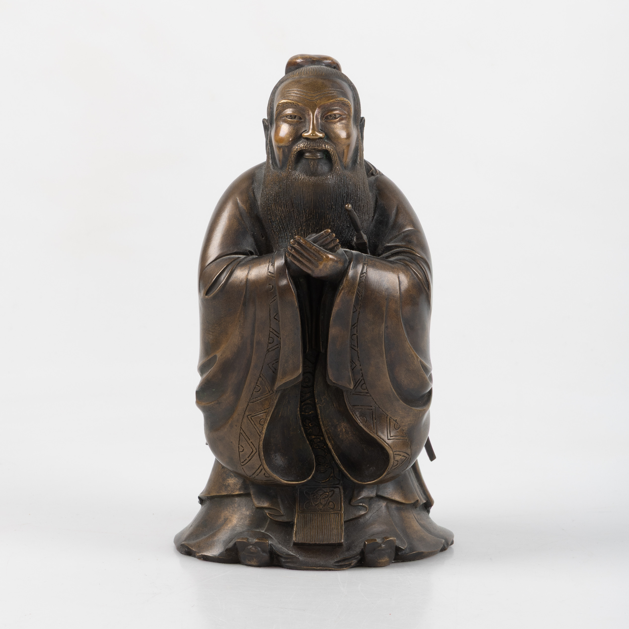 FIGURIN, troligen Kina, patinerad metall, 1900-tal.