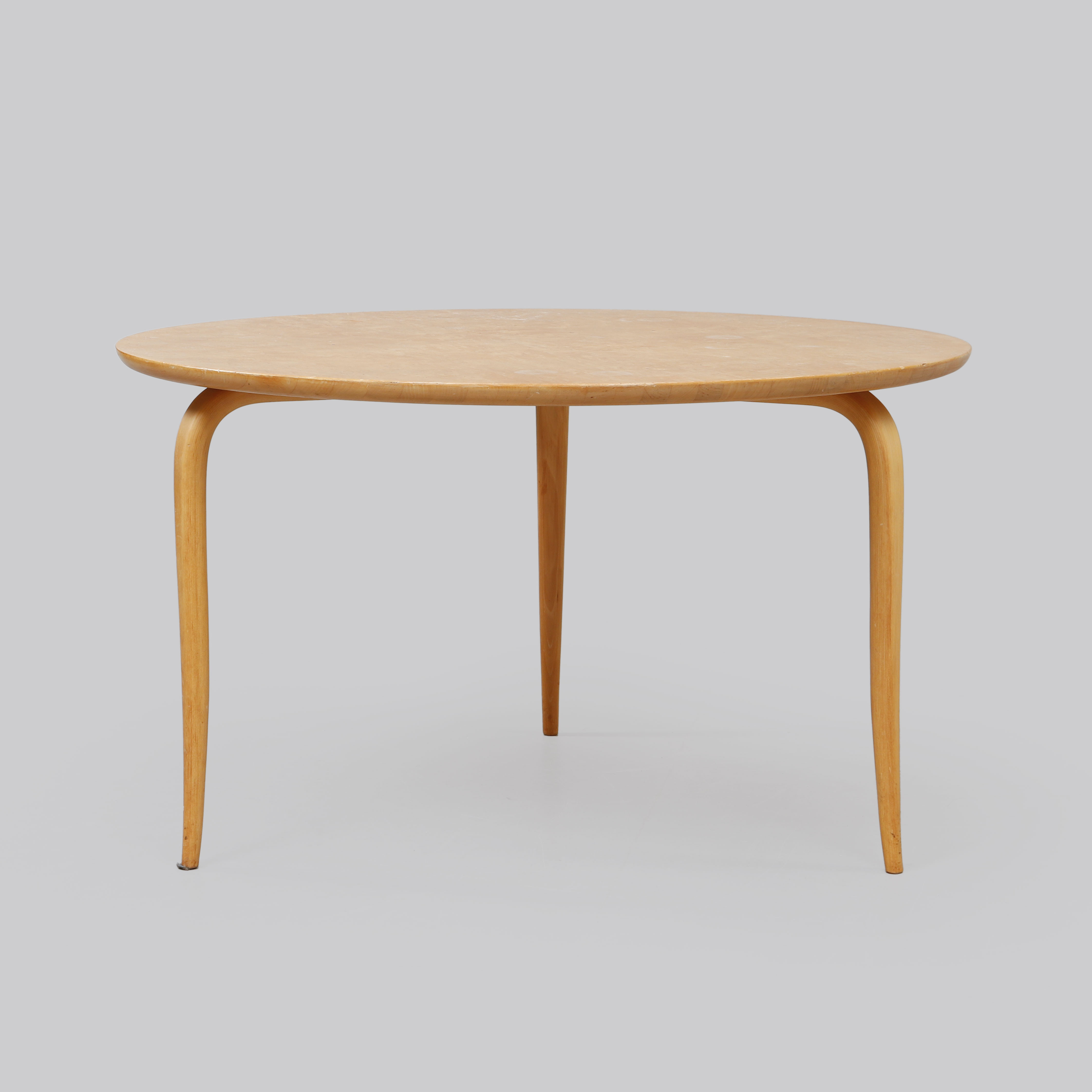 BRUNO MATHSSON. Soffbord, "Annika", Firma Karl Mathsson, Värnamo, 1969.