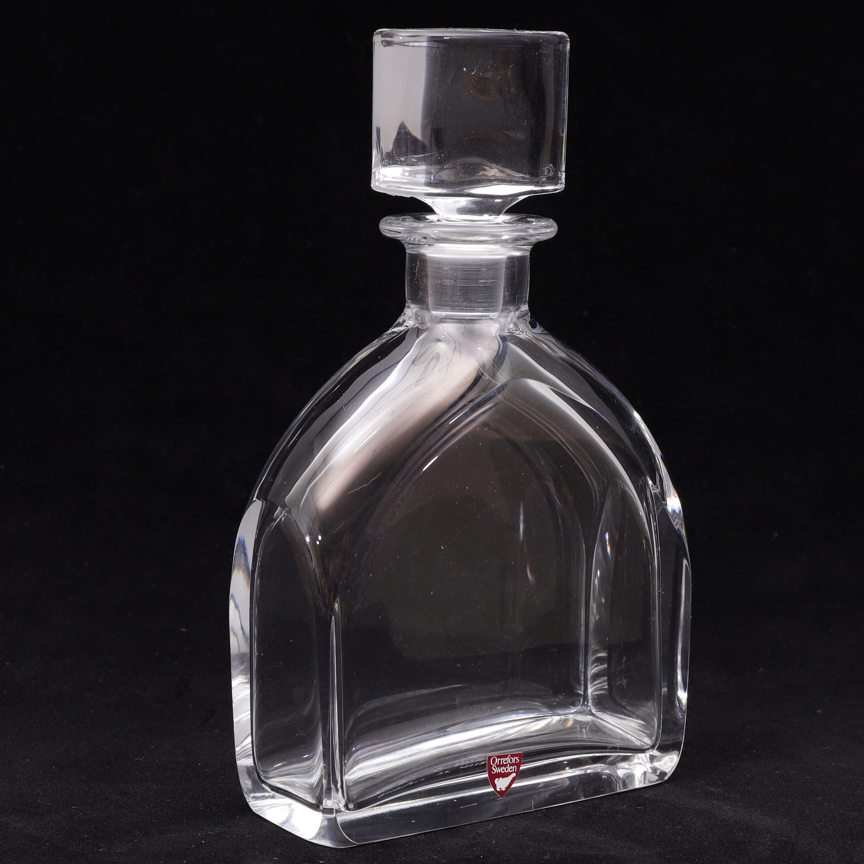 INGEBORG LUNDIN. Karaff, glas, Orrefors, 1900-talets andra hälft.