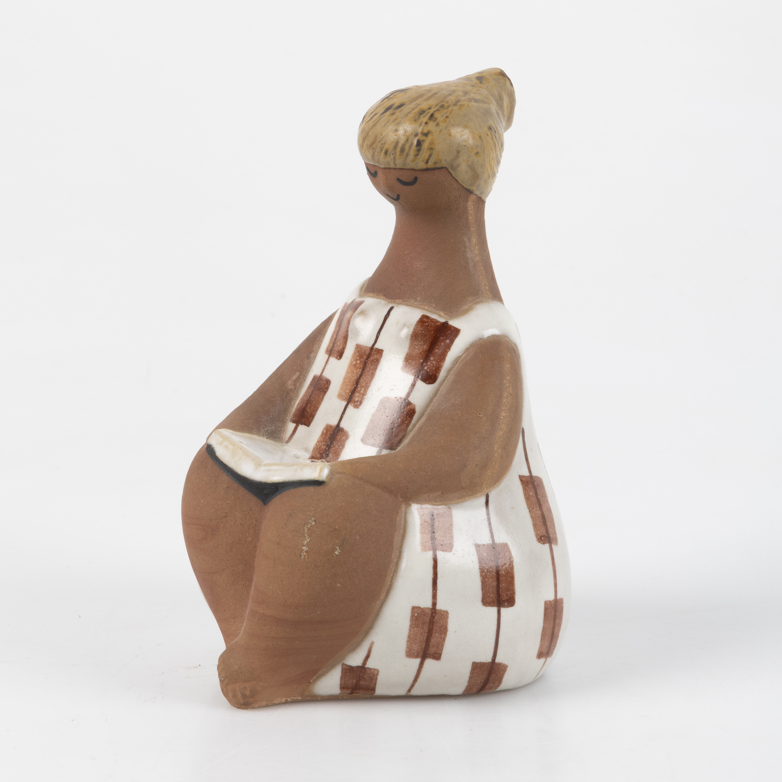 LISA LARSON. Charlotta ur ABC-flickorna, Gustavsberg, delvis glaserat lergods.