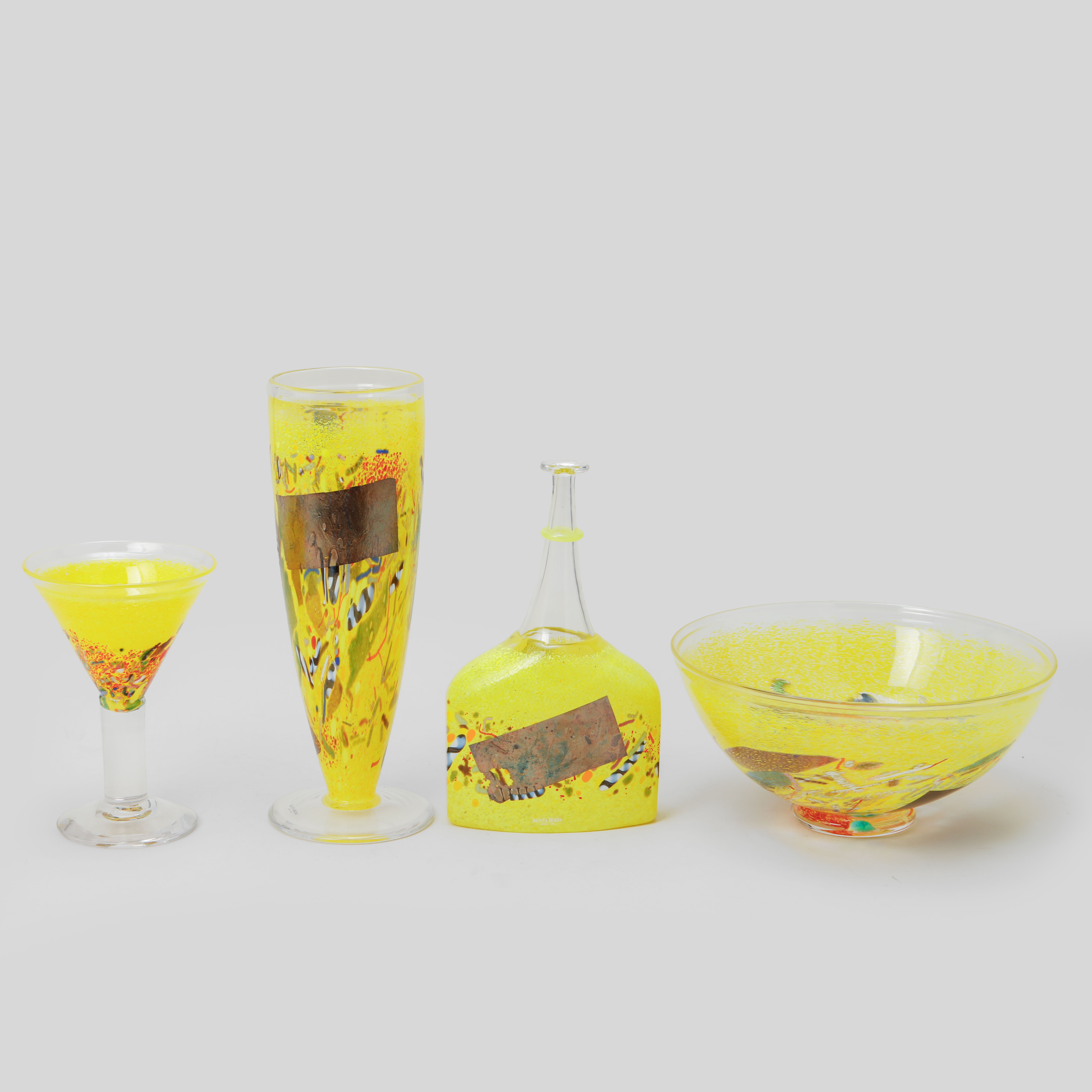 BERTIL VALLIEN. Konstglas, 4 delar, "Satellite", Kosta Boda.