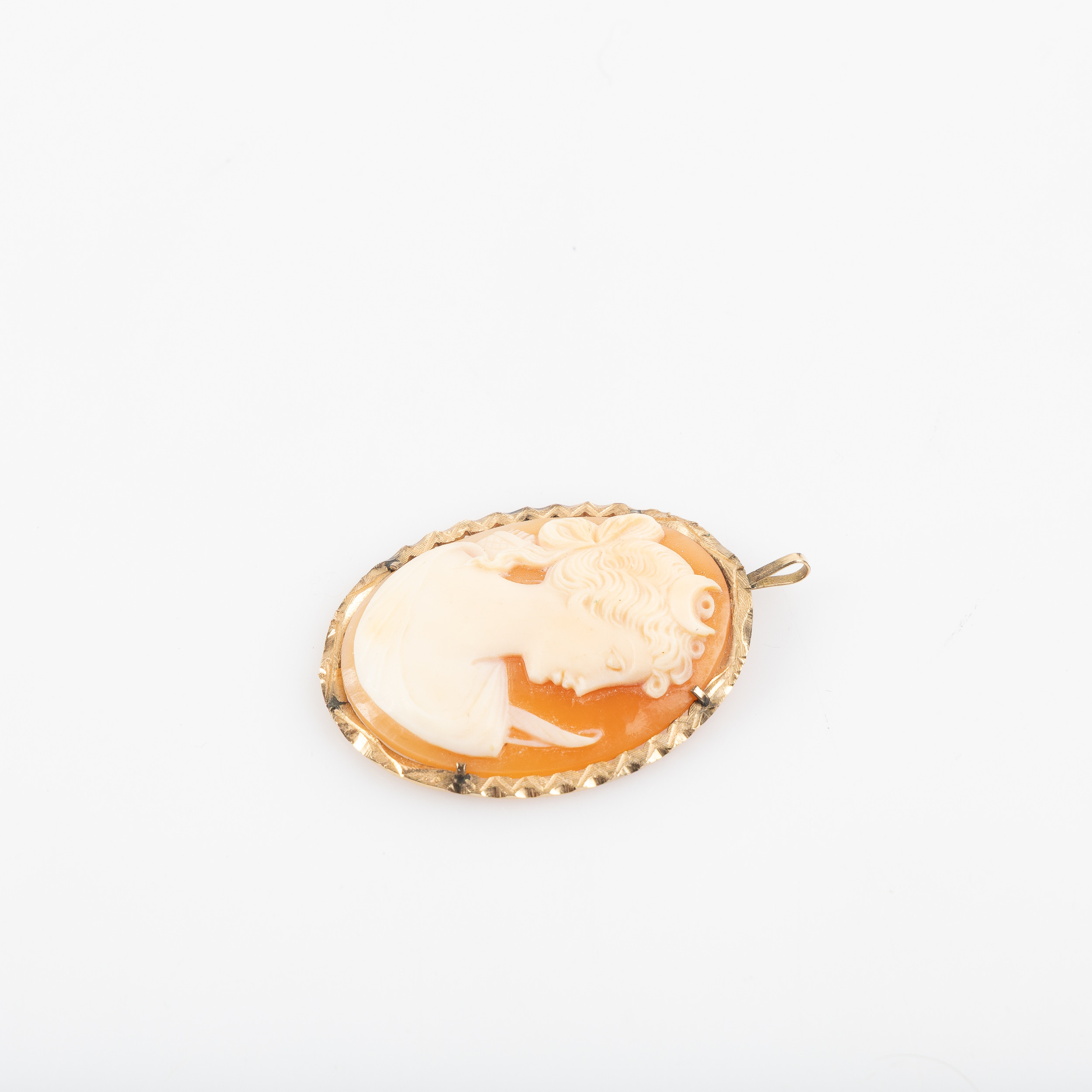 CAMEHÄNGE, 14 K guld, omkring 1900-talets första del.