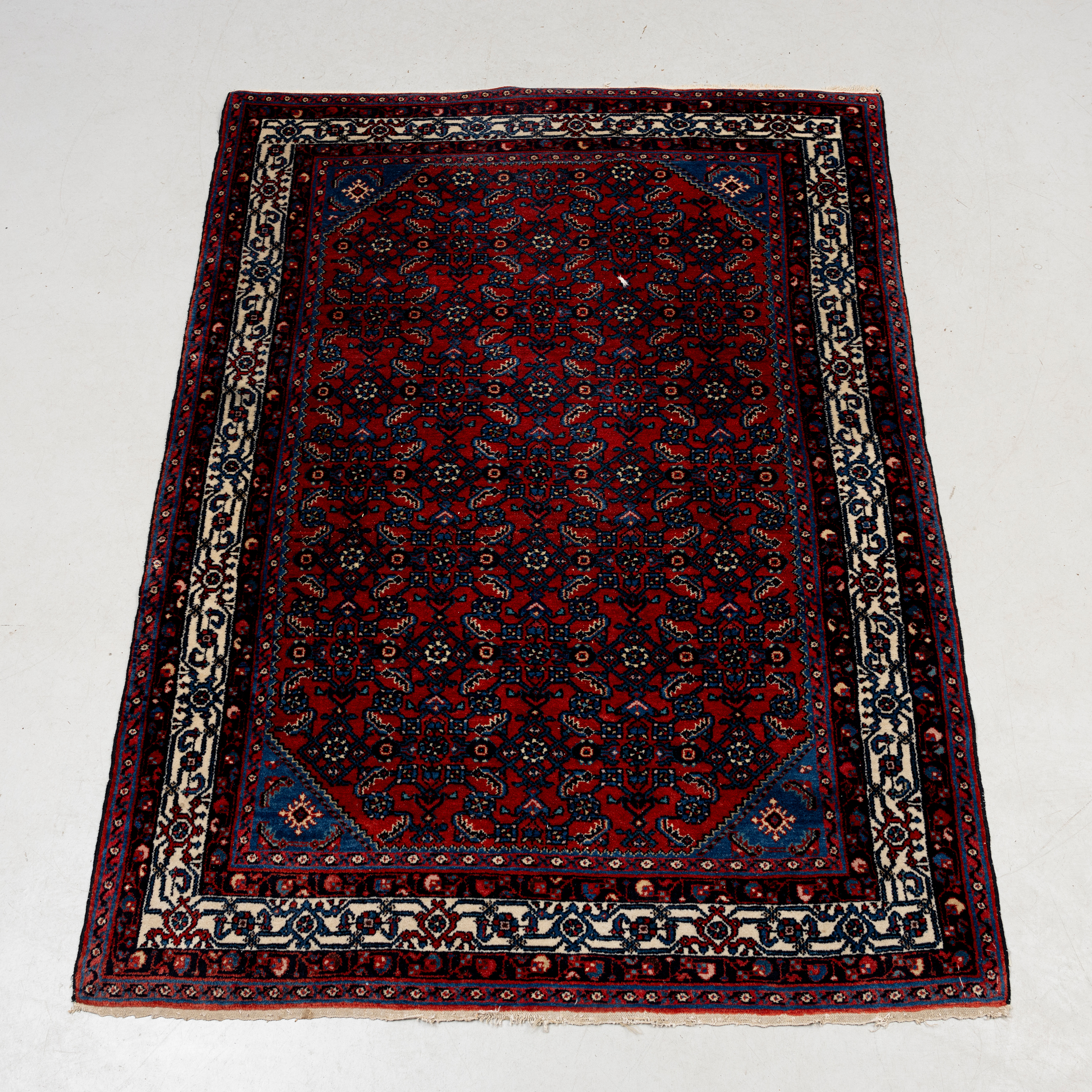 MATTA, orientalisk, ca 195 x 143 cm.