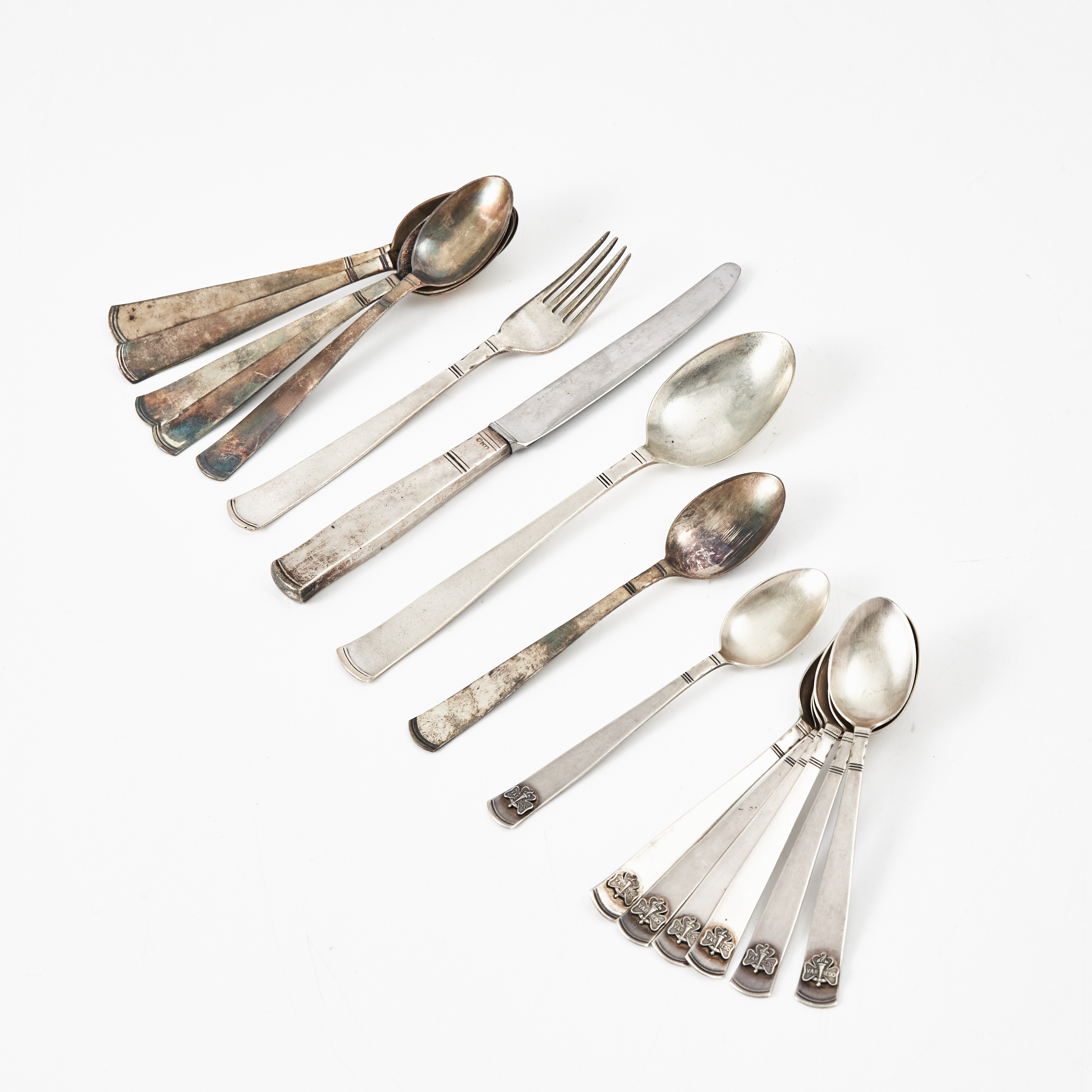 BESTICK, silver, 16 dlr, modell "Rosenholm", delvis med märke - " Var Redo" S.F.S, på skedar.