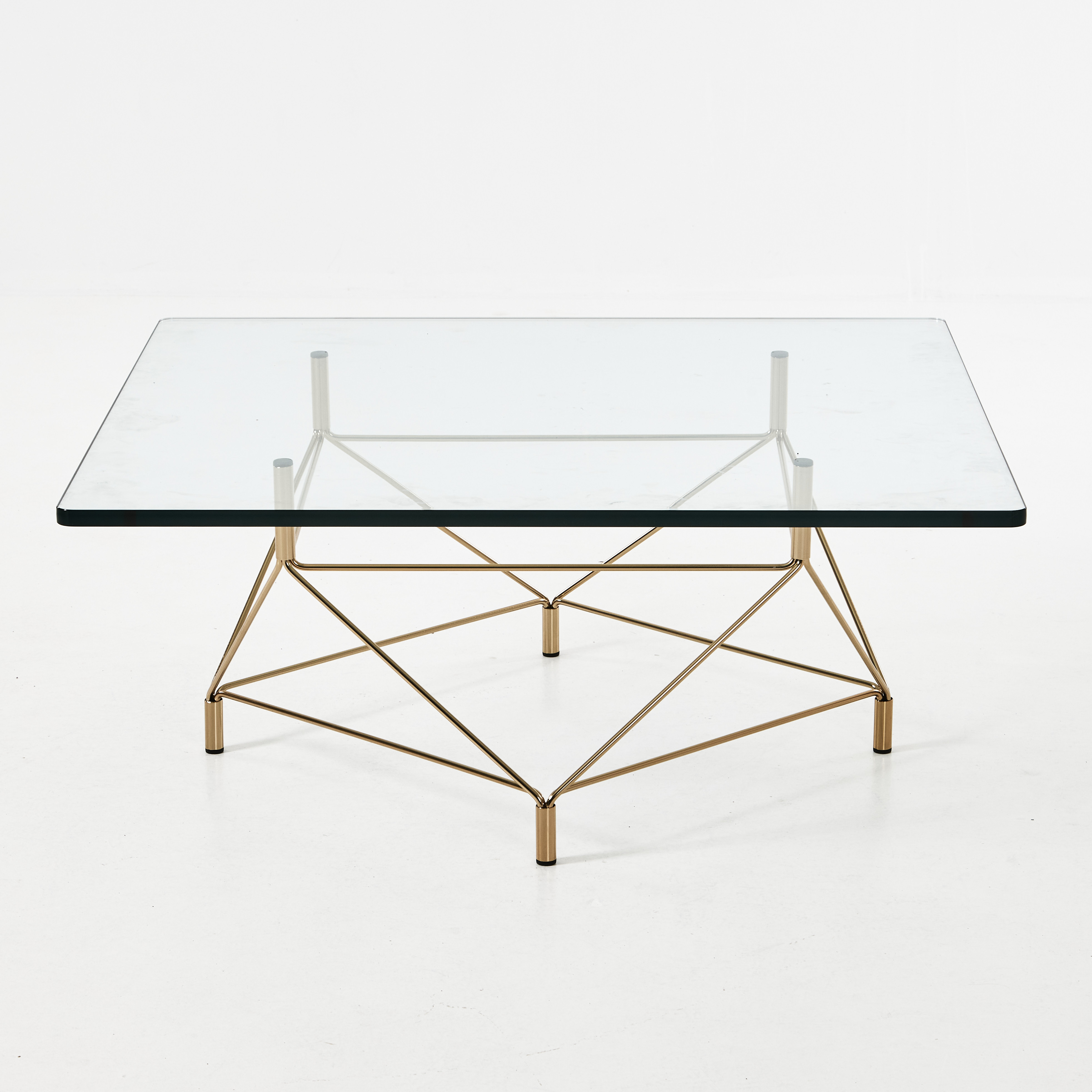 ANDREAS HANSEN. Soffbord, "Spider Square", skiva i glas, 2000-tal.