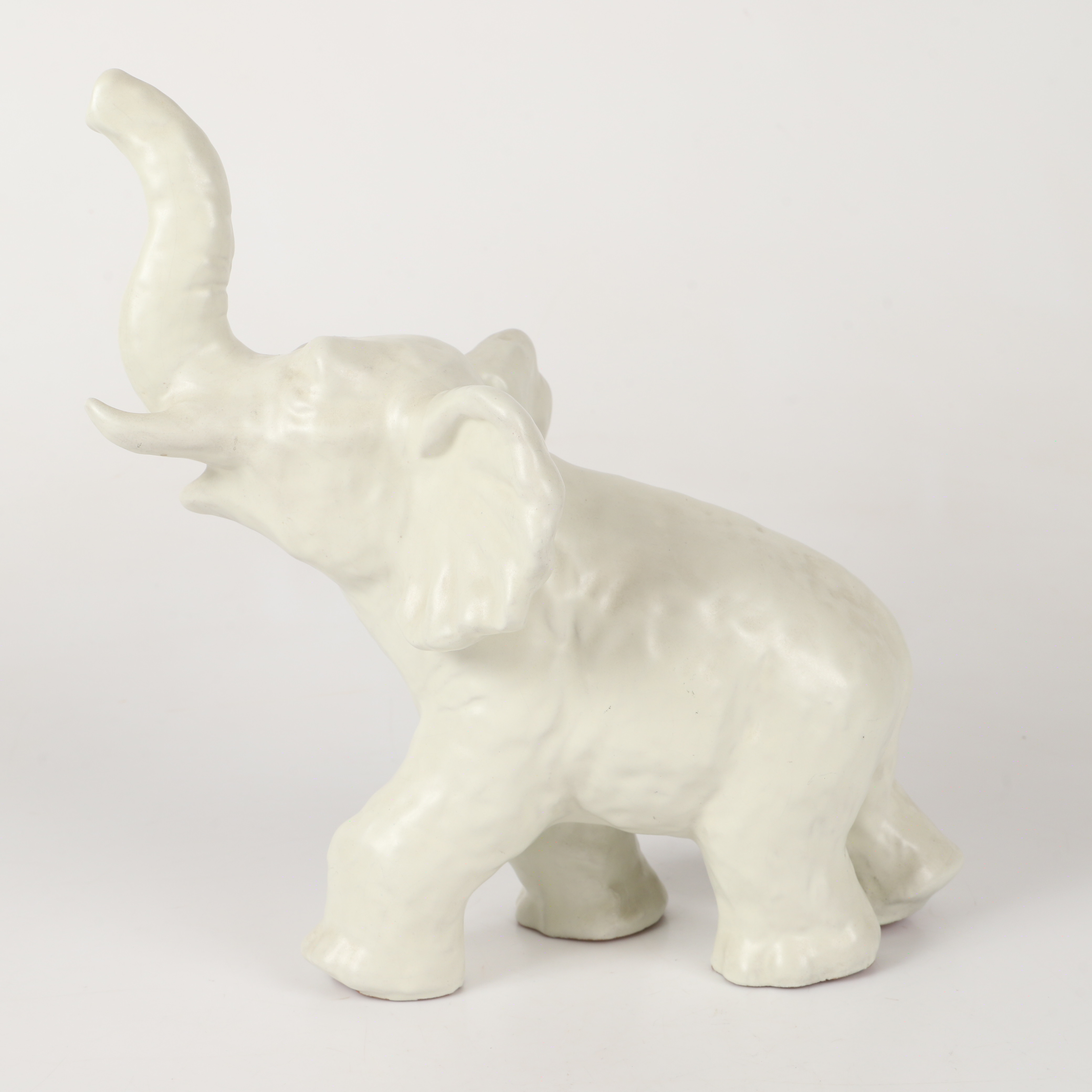 VICKE LINDSTRAND. Figurin, elefant, keramik, Upsala-Ekeby.