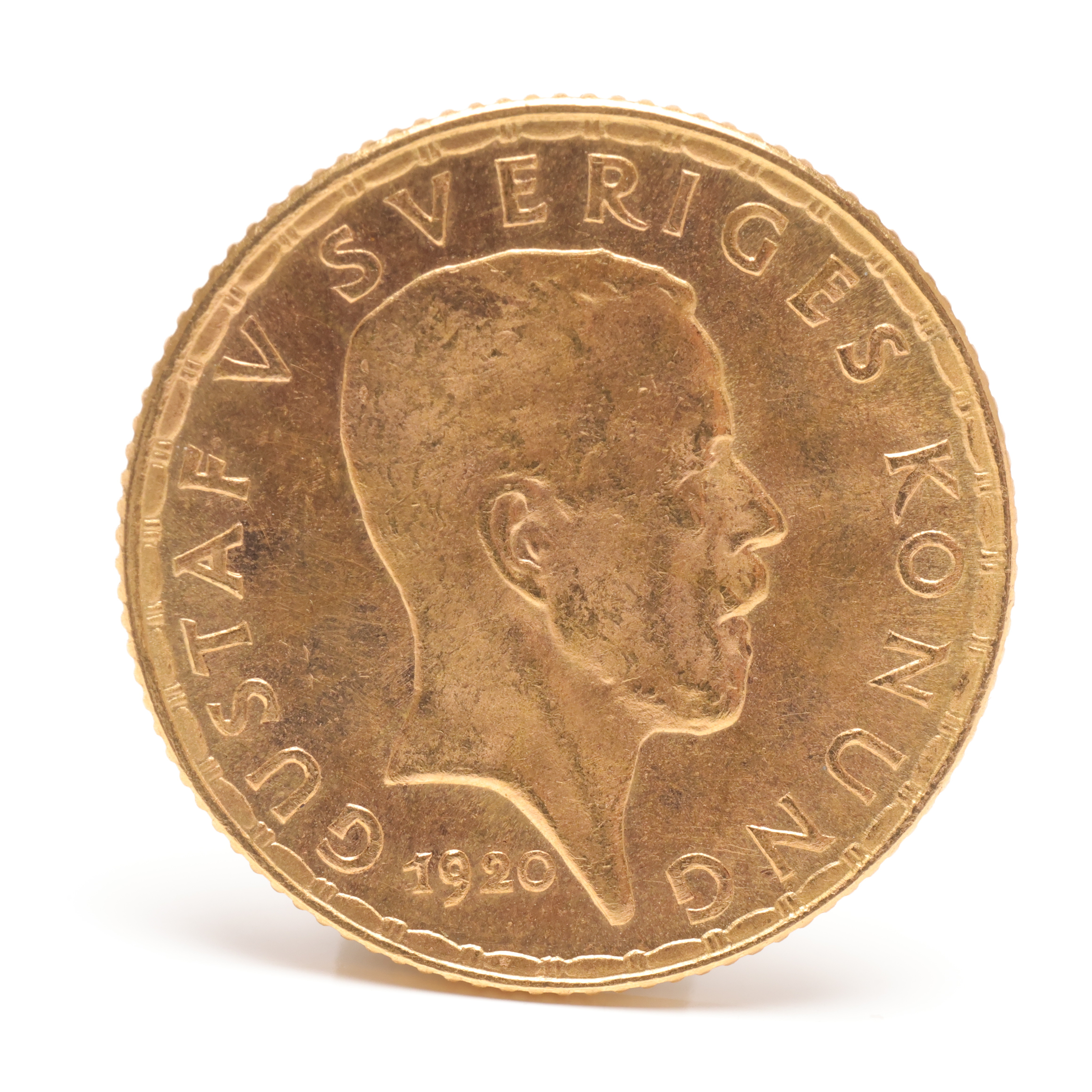 GUSTAV V (1858-1950). Guldmynt, 5 kronor 1920.