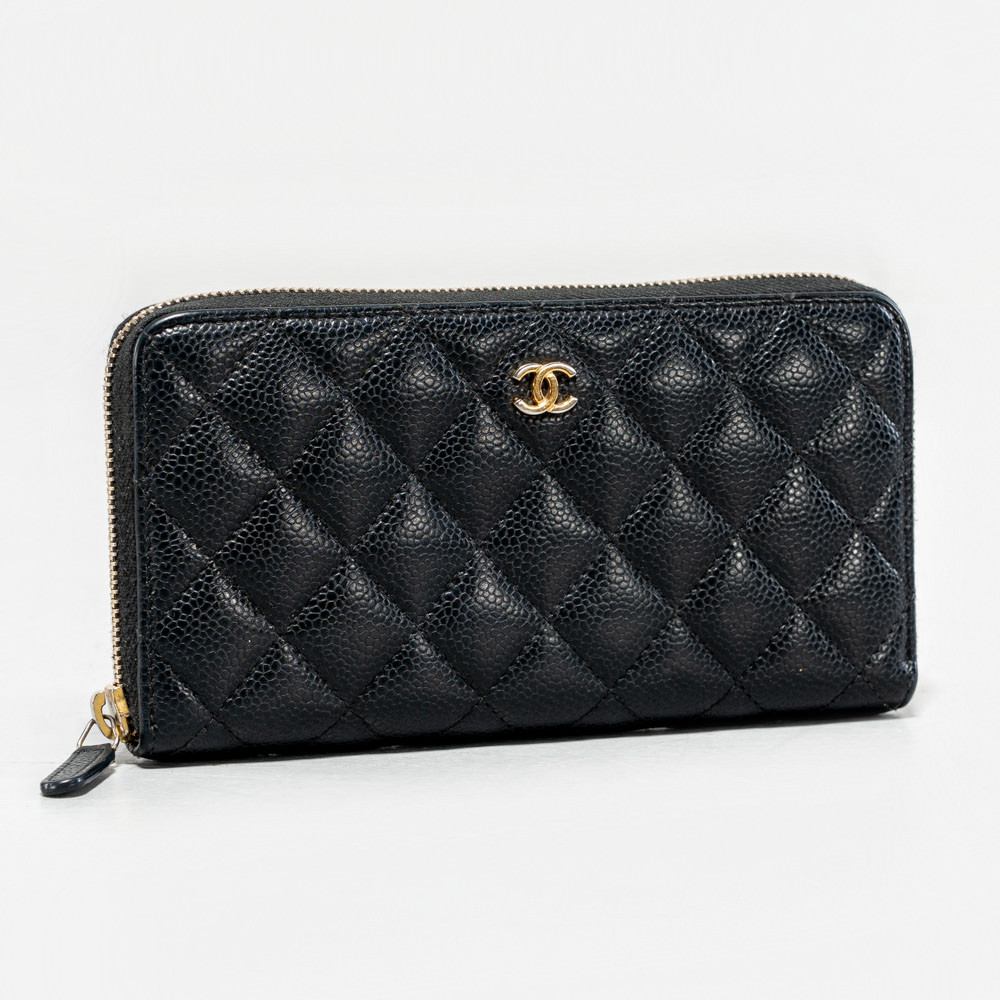 CHANEL. Plånbok, "Long Zippy Wallet", 2017.