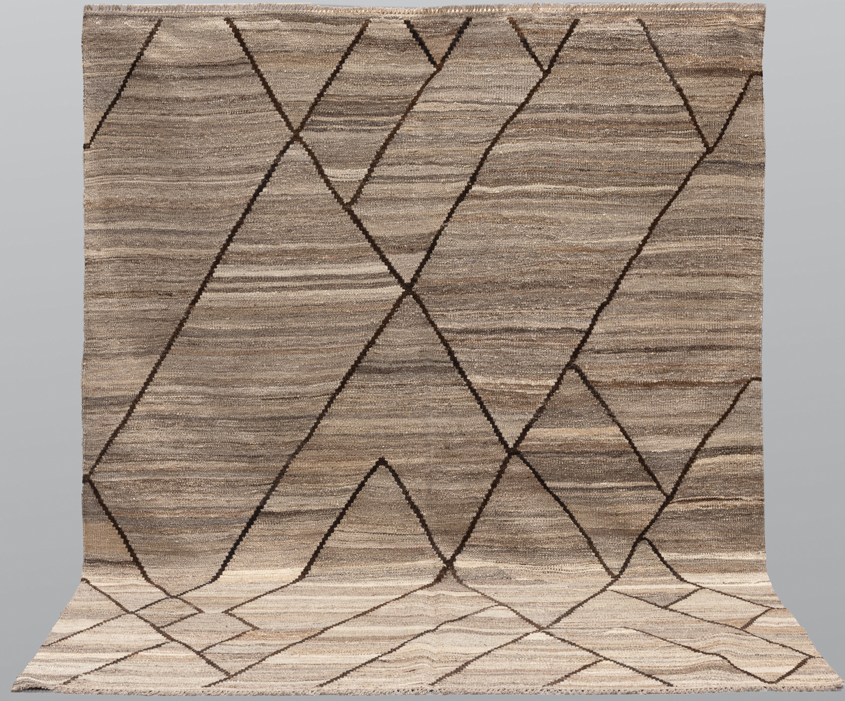 MATTA, Kelim, cirka 233 x 176 cm.