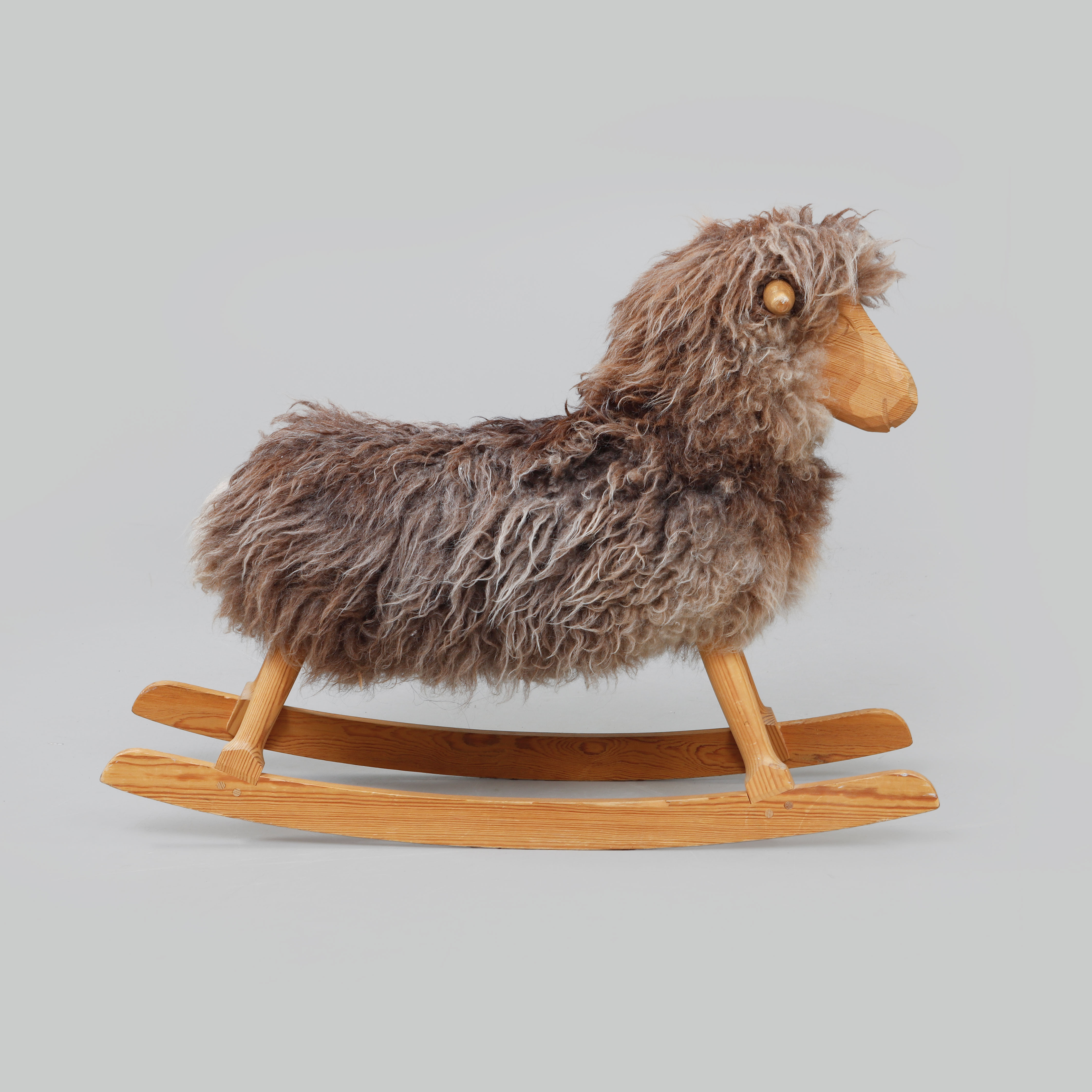 POVL KJER. "Rokkefår", gungfår.