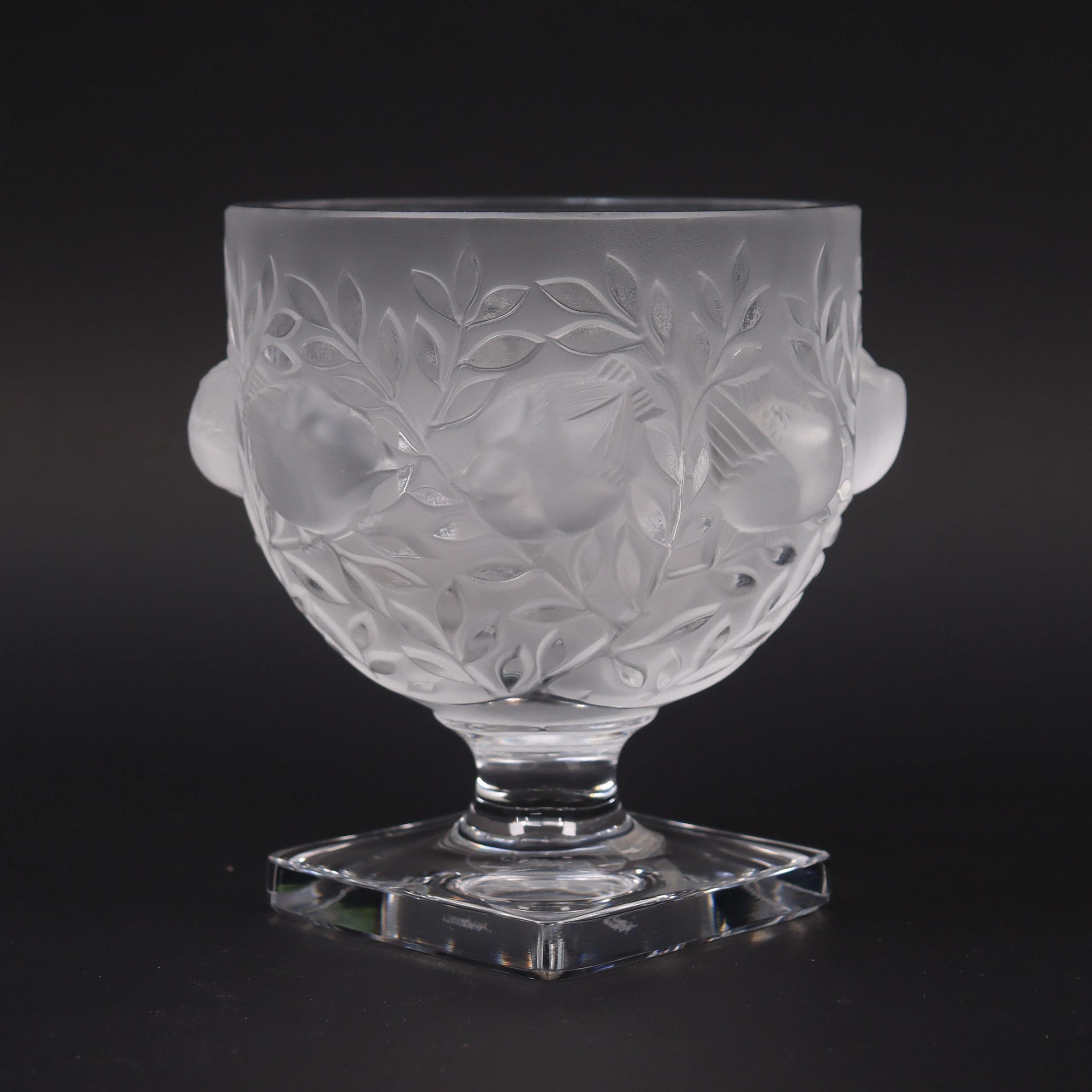 LALIQUE, "Elisabeth", skål på fot, Frankrike.