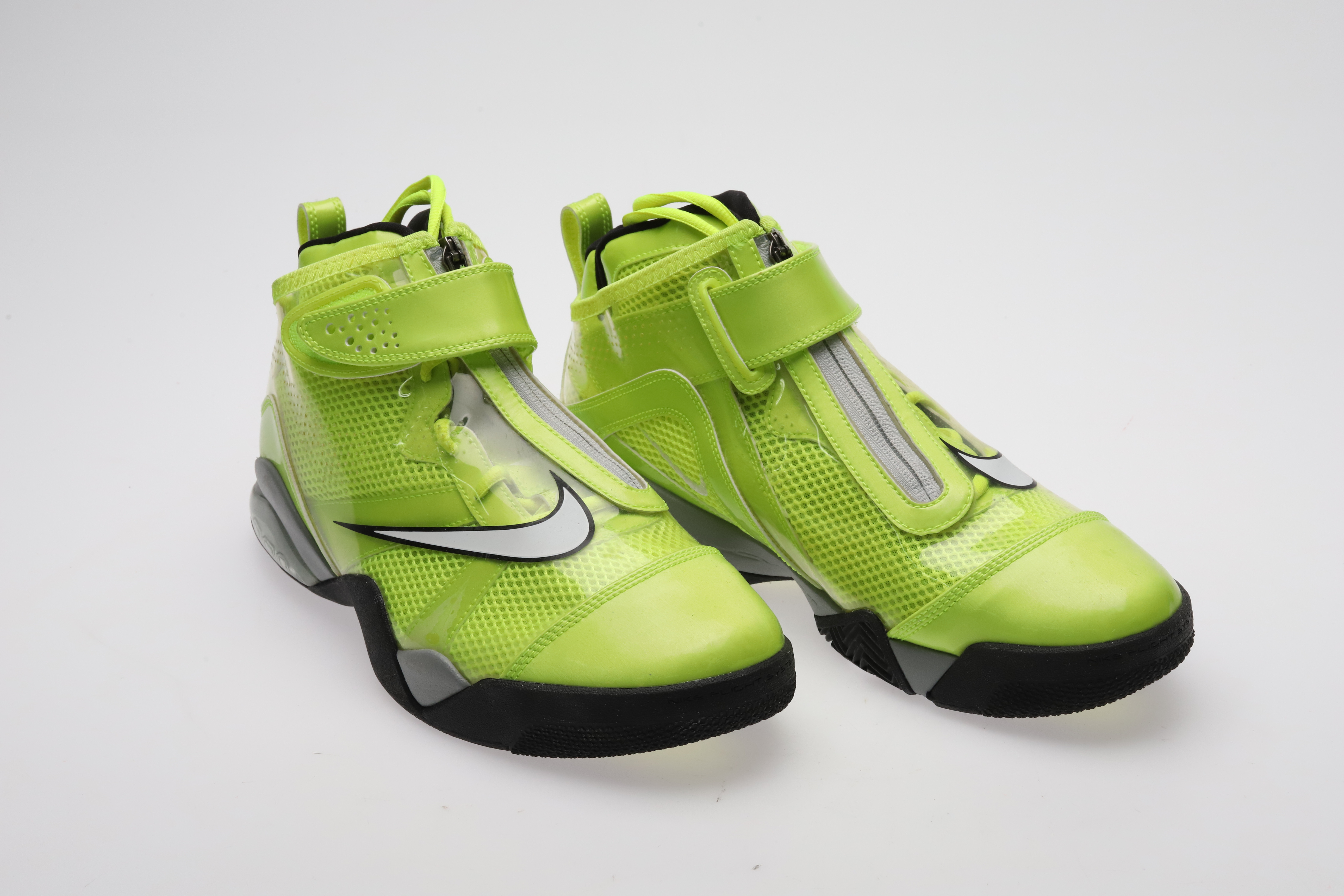 NIKE ZOOM FLIGHT CLUB. STORLEK 44,5, OANVÄNDA.