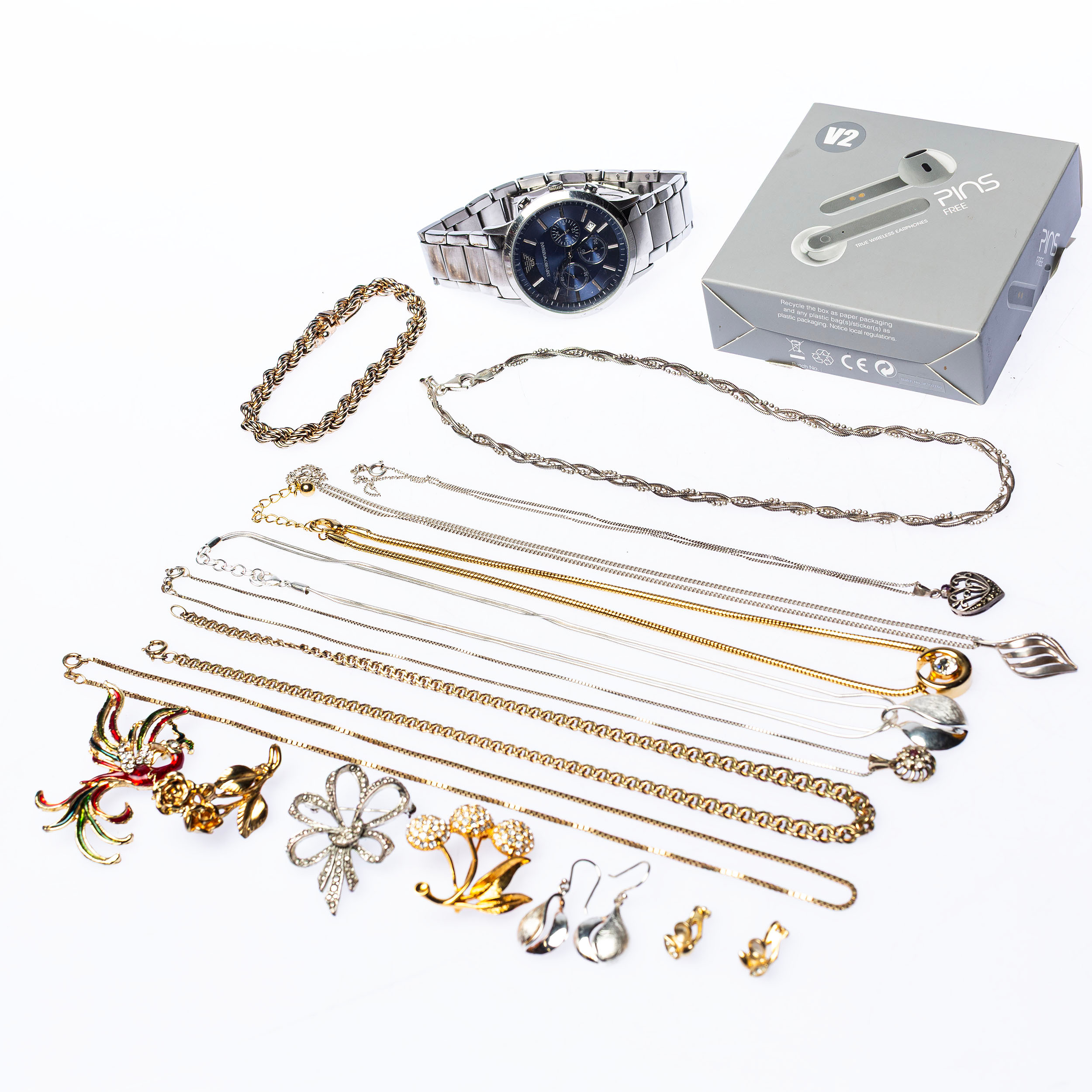 PARTI DIVERSE, mestadels smycken, polismyndighetens beslag och hittegods, 2021-5000-BG54070-32.