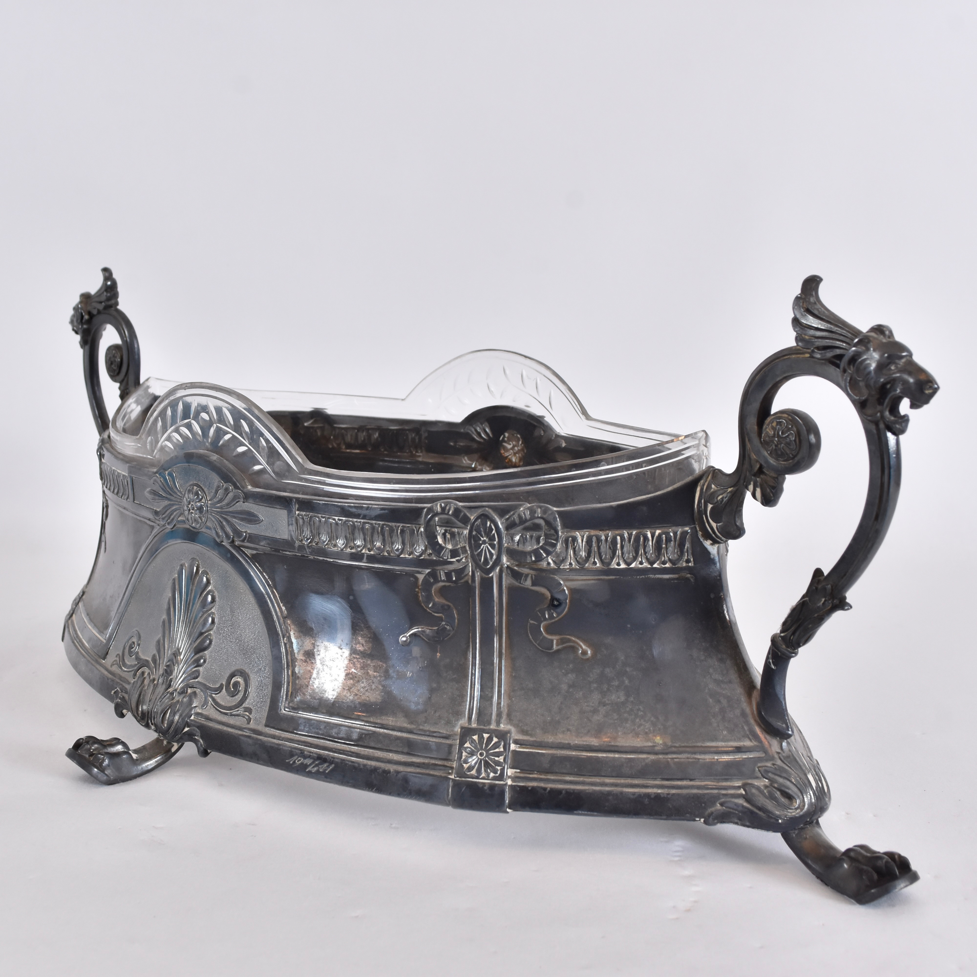 JARDINIÈRE, nysilver med glasinsats, empirestil, 1900-talets början.