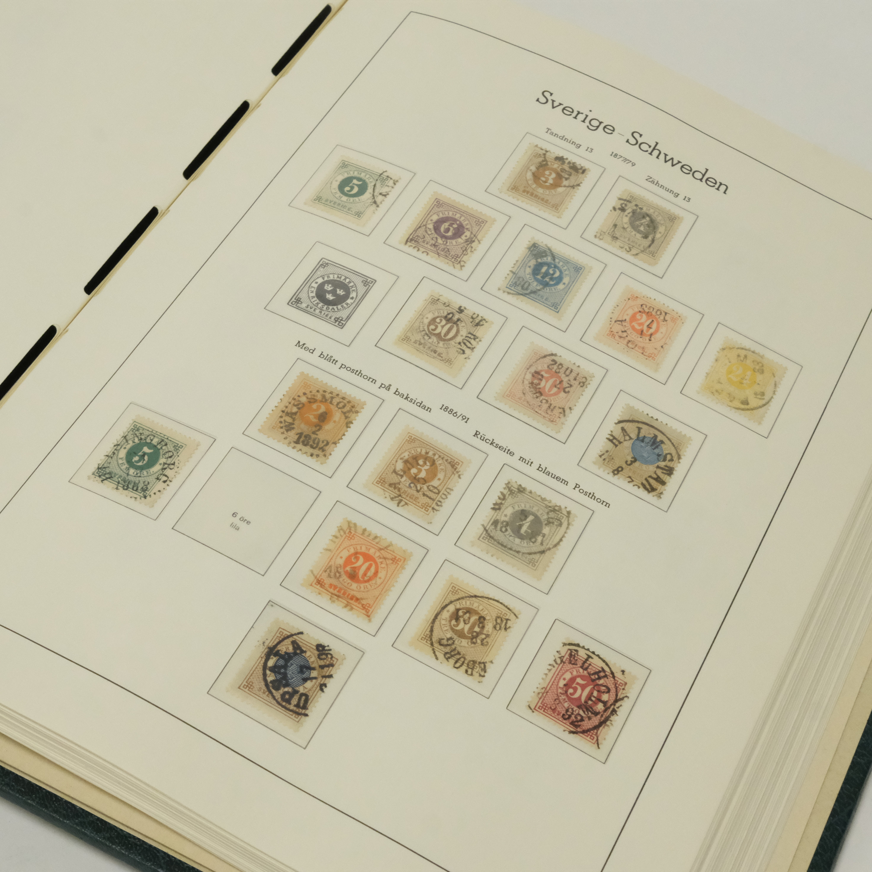 TRE ALBUM FRIMÄRKEN, SVERIGE, 1855-1995.