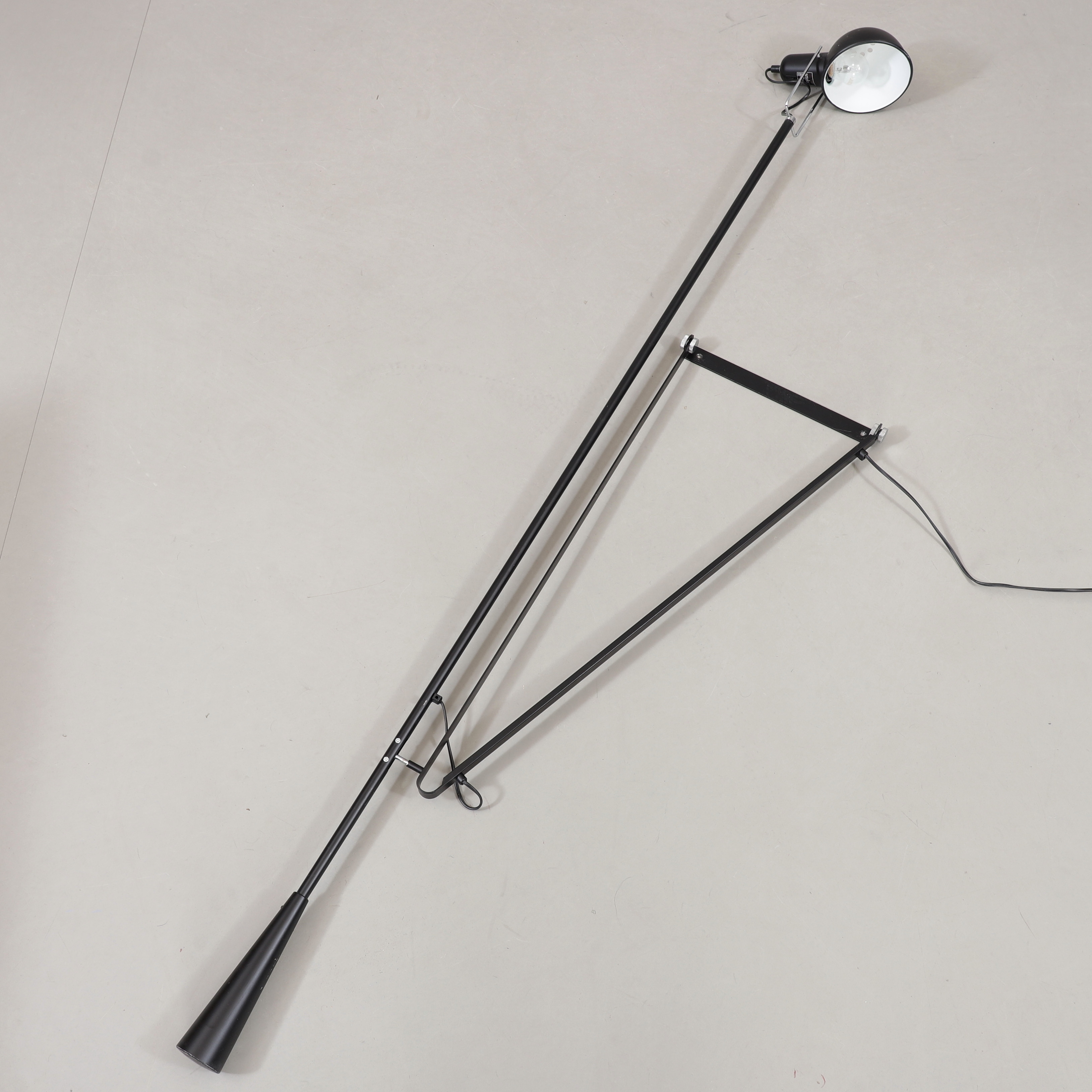 PAOLO RIZZATTO. Vägglampa, "265 Wall", Flos, Italien.