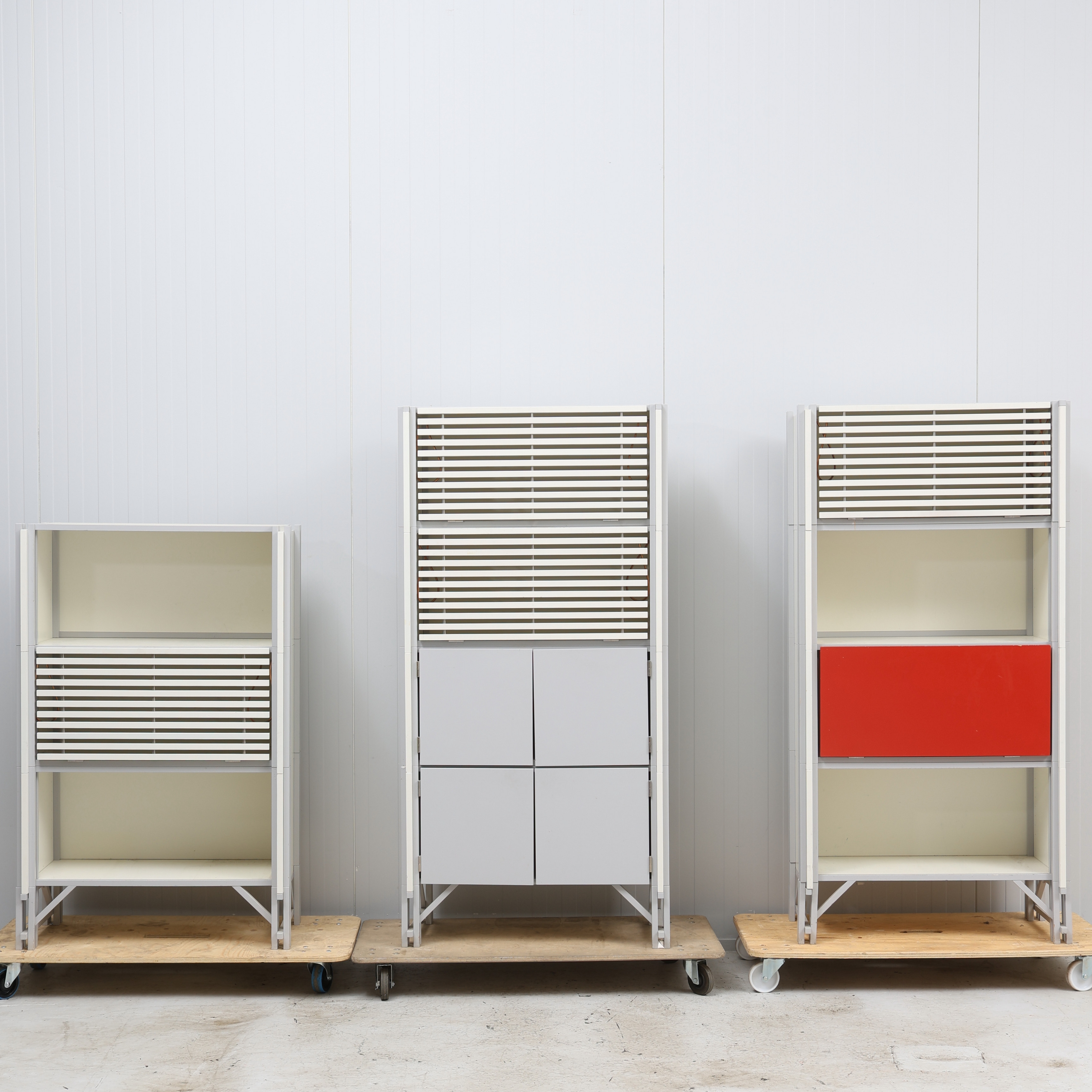 STEFAN BOFELDT. Arkitekthylla/skåp, 3 st, Karl Andersson, 1980-tal.