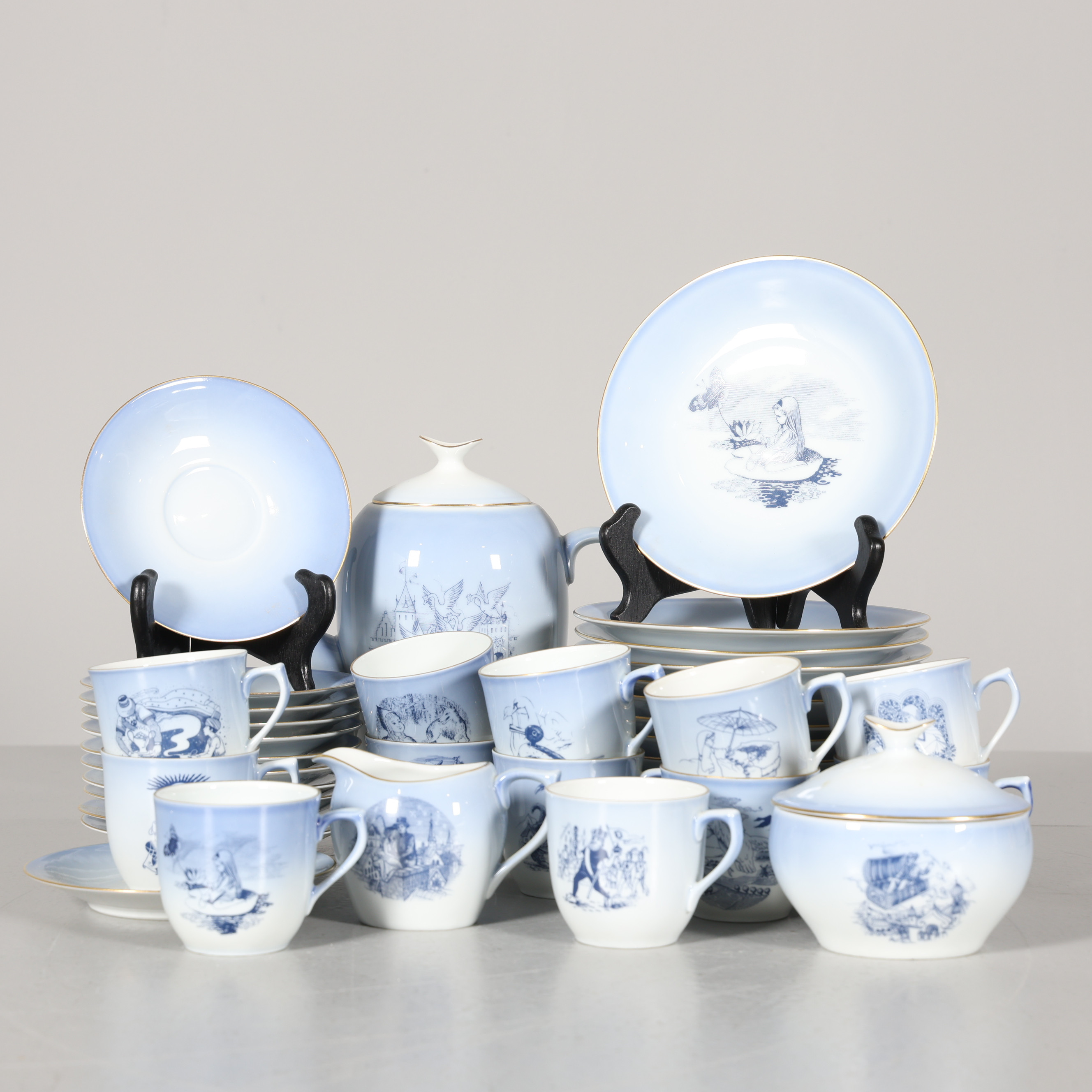 KAFFESERVIS, 40 delar, porslin, "Lucia", Bing & Gröndahl.