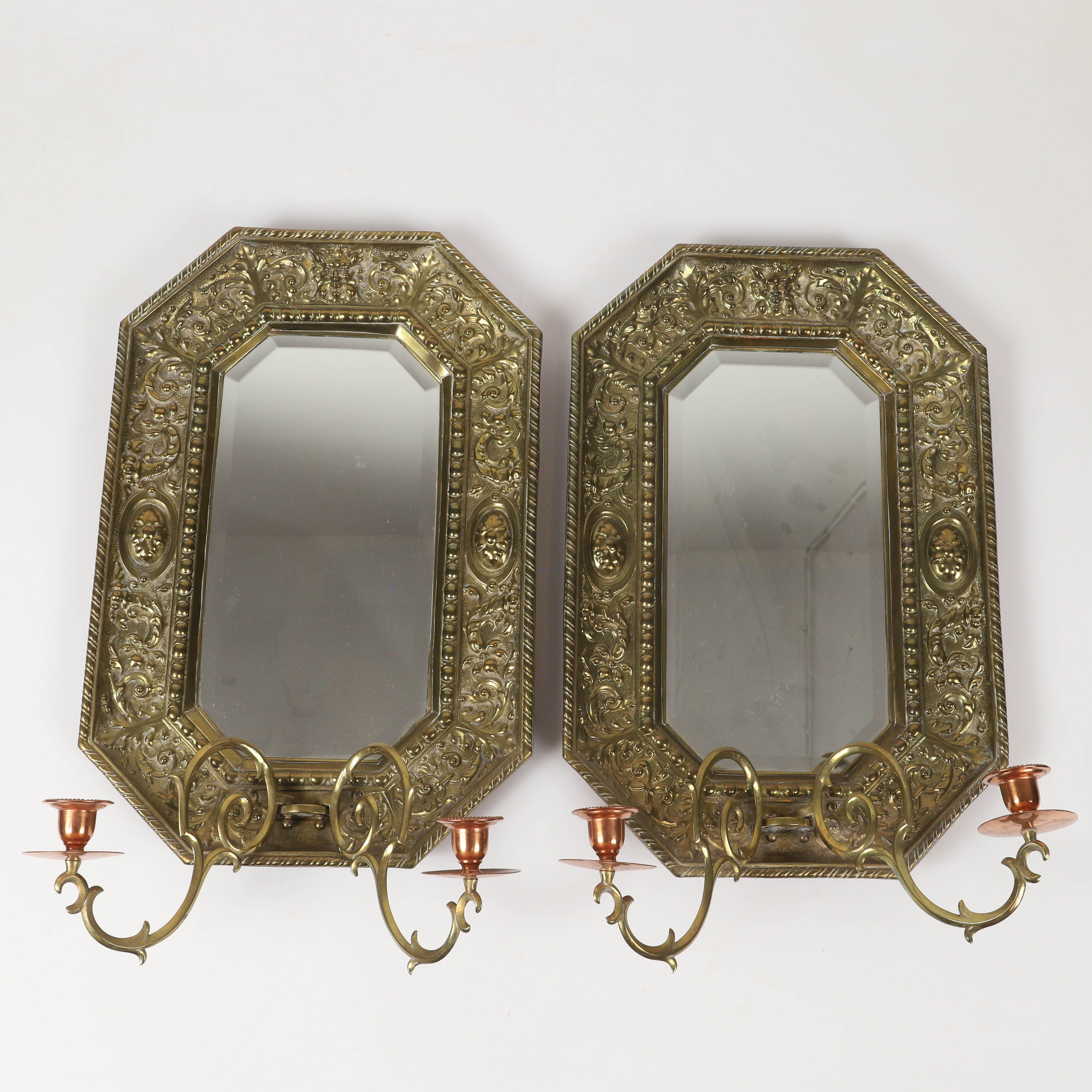 SPEGELLAMPETTER, 1 par, mässing/glas, 1900-tal.