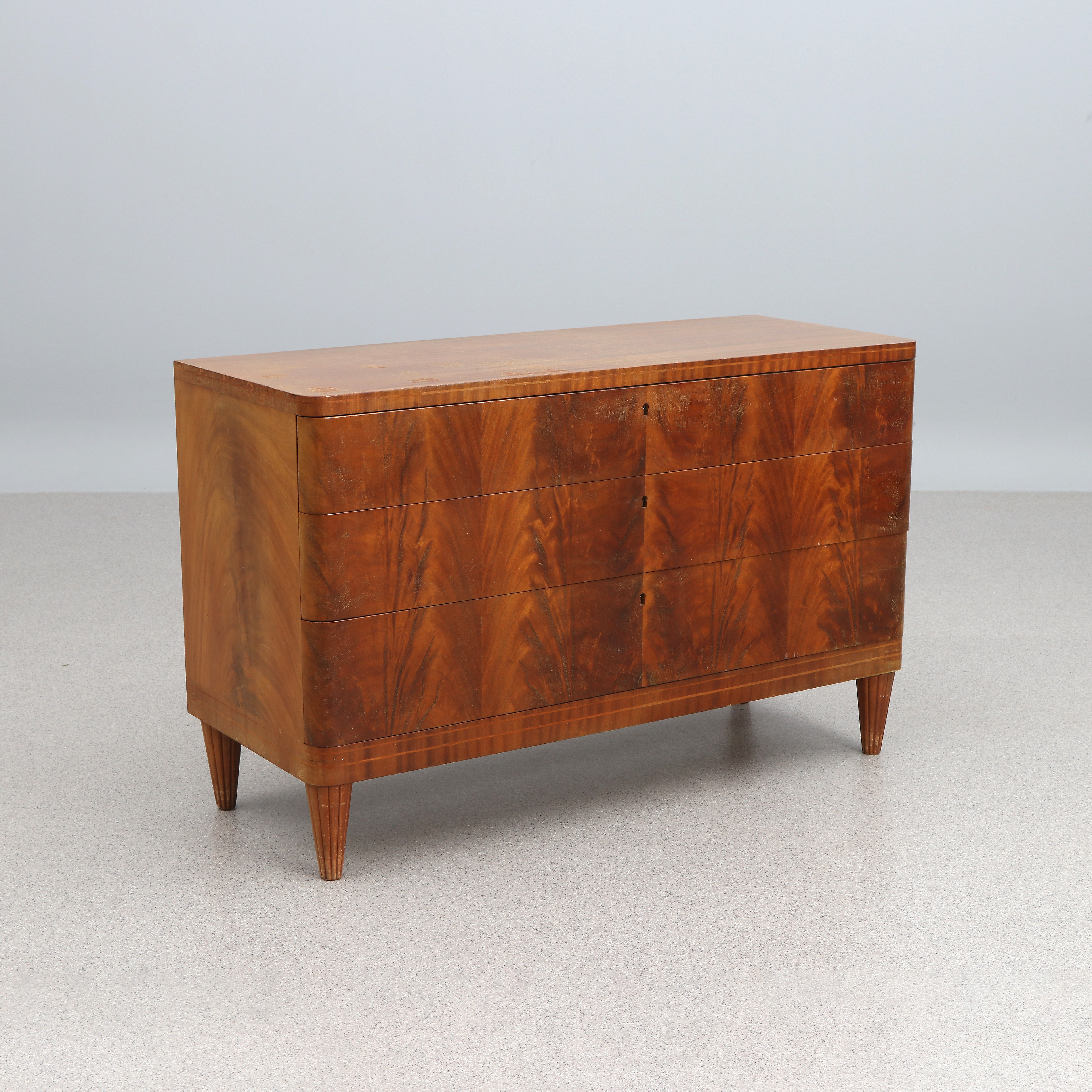 BYRÅ. Mahogny. Swedish modern, 1940/50-tal.