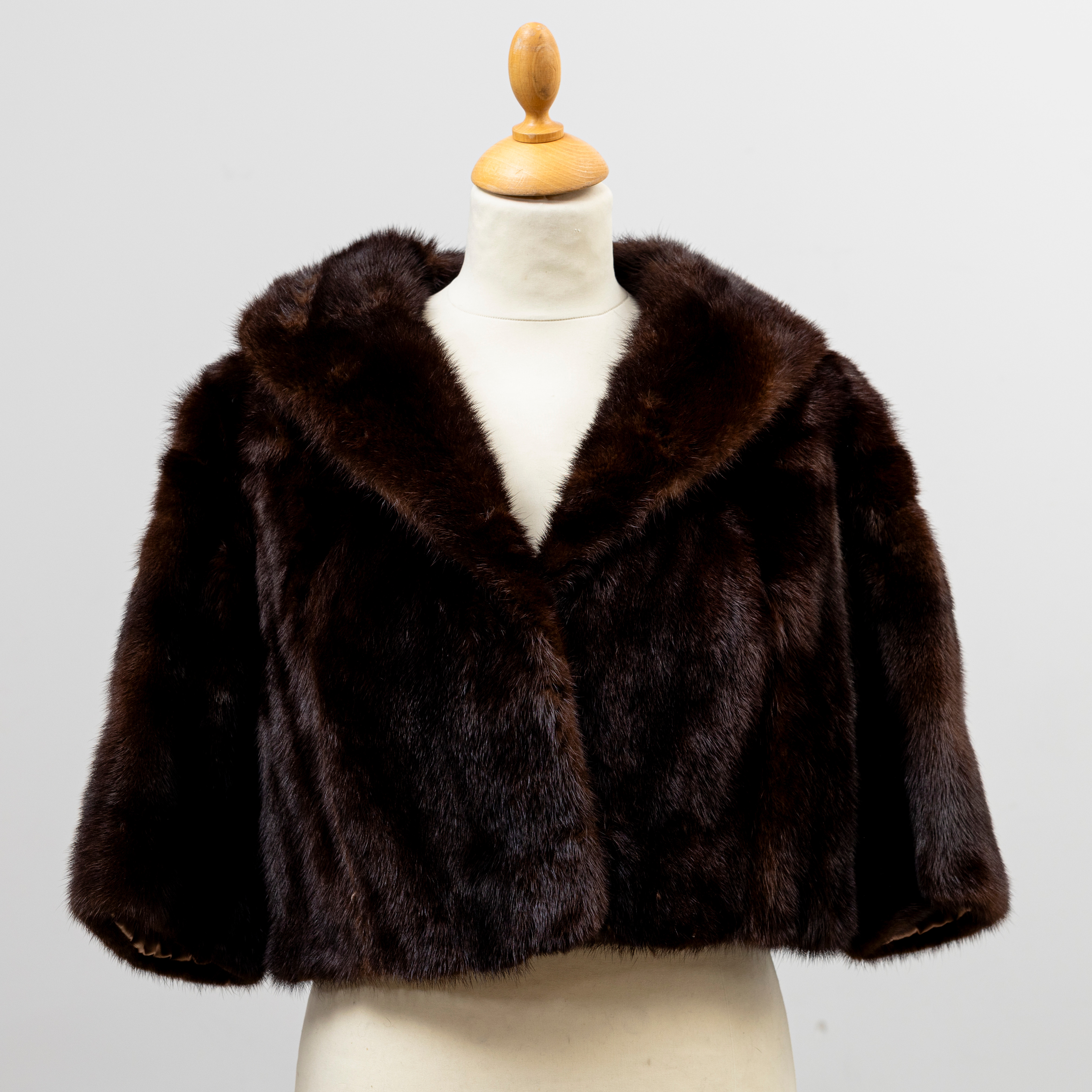 PÄLSJACKA, mink, R. Ulmstedt, Göteborg.