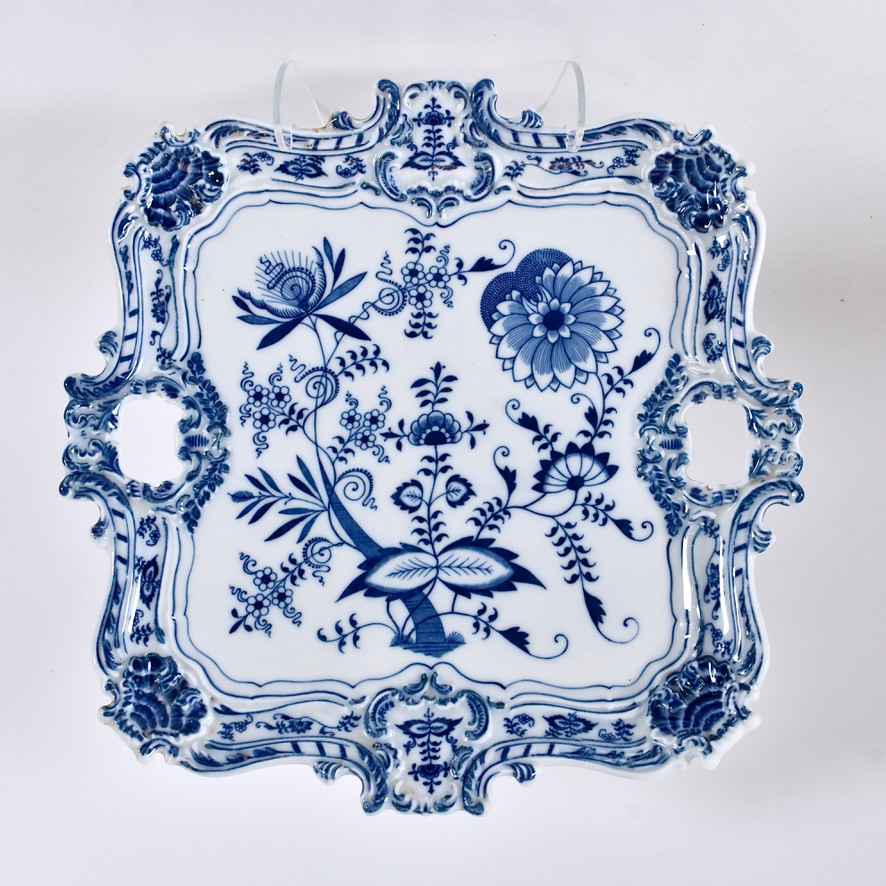 BRICKA, porslin, Blue Danube, USA, 1900-talets första hälft.