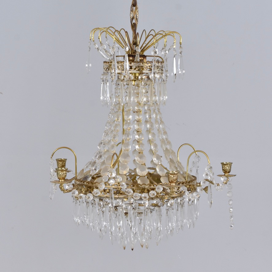 TAKKRONA, till 5 ljus, mässing med prismor, Empirestil, 1900-talets mitt.