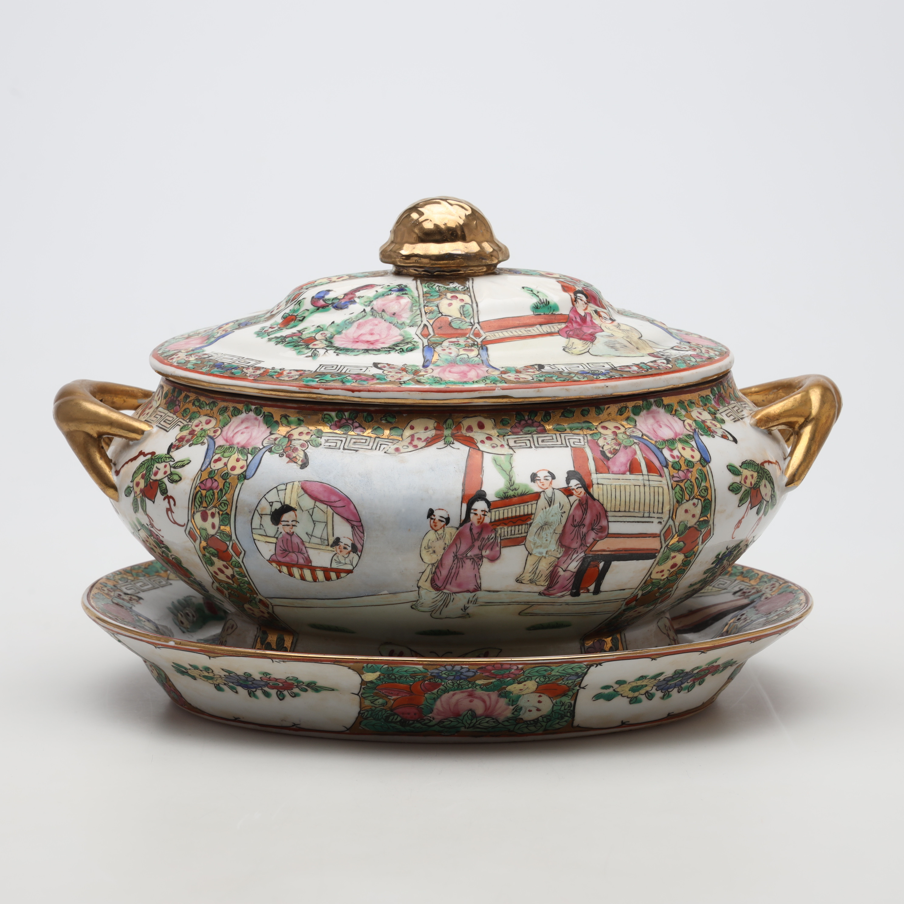 TERRIN med FAT, porslin, Famille rose-motiv, 18/1900-tal, Kina.