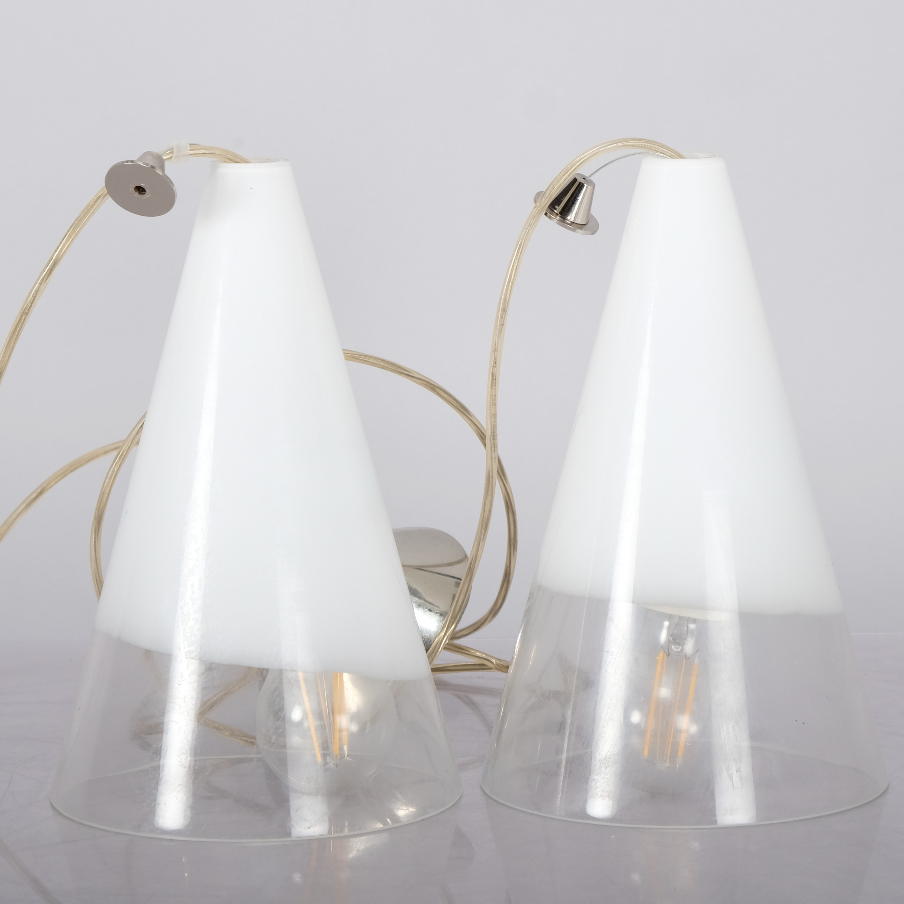 ACHILLE CASTIGLIONI. Taklampor, "Fucsia 2", (2 st), Italien.