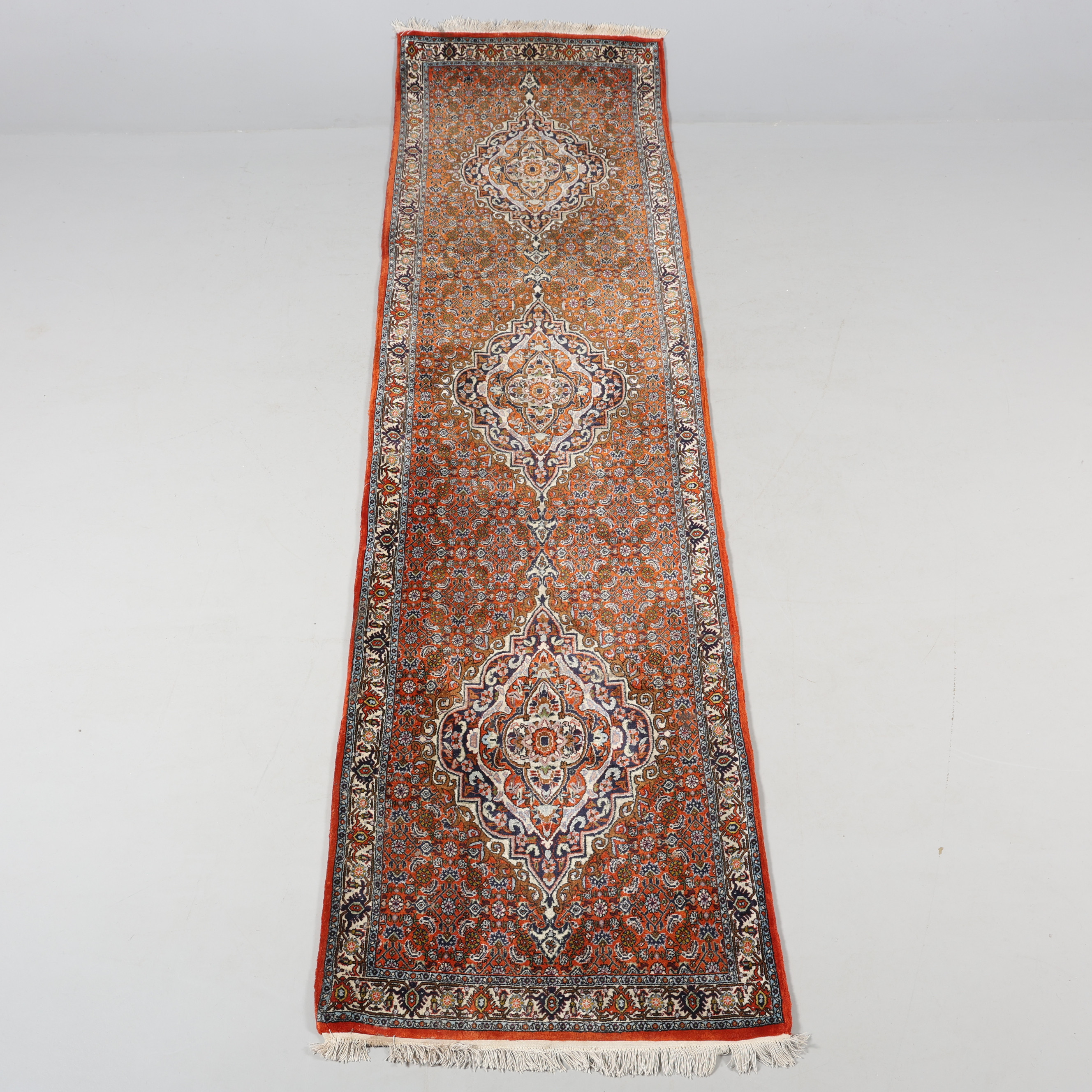 GALLERIMATTA, Bidjar, Persisk, handknuten, 344 x 90 cm.