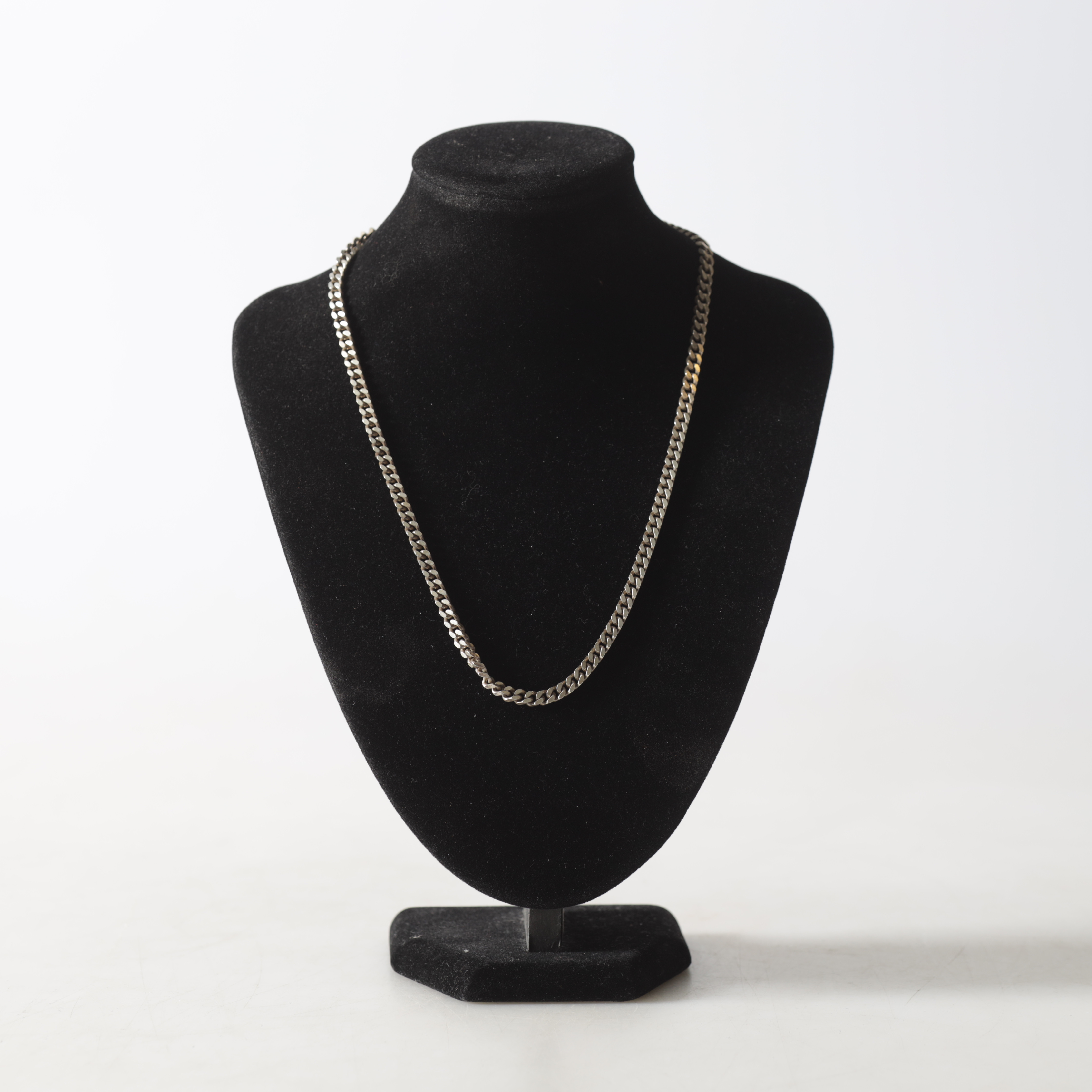 COLLIER, pansar-länk, sterlingsilver. Totalvikt ca 27,5 gram.