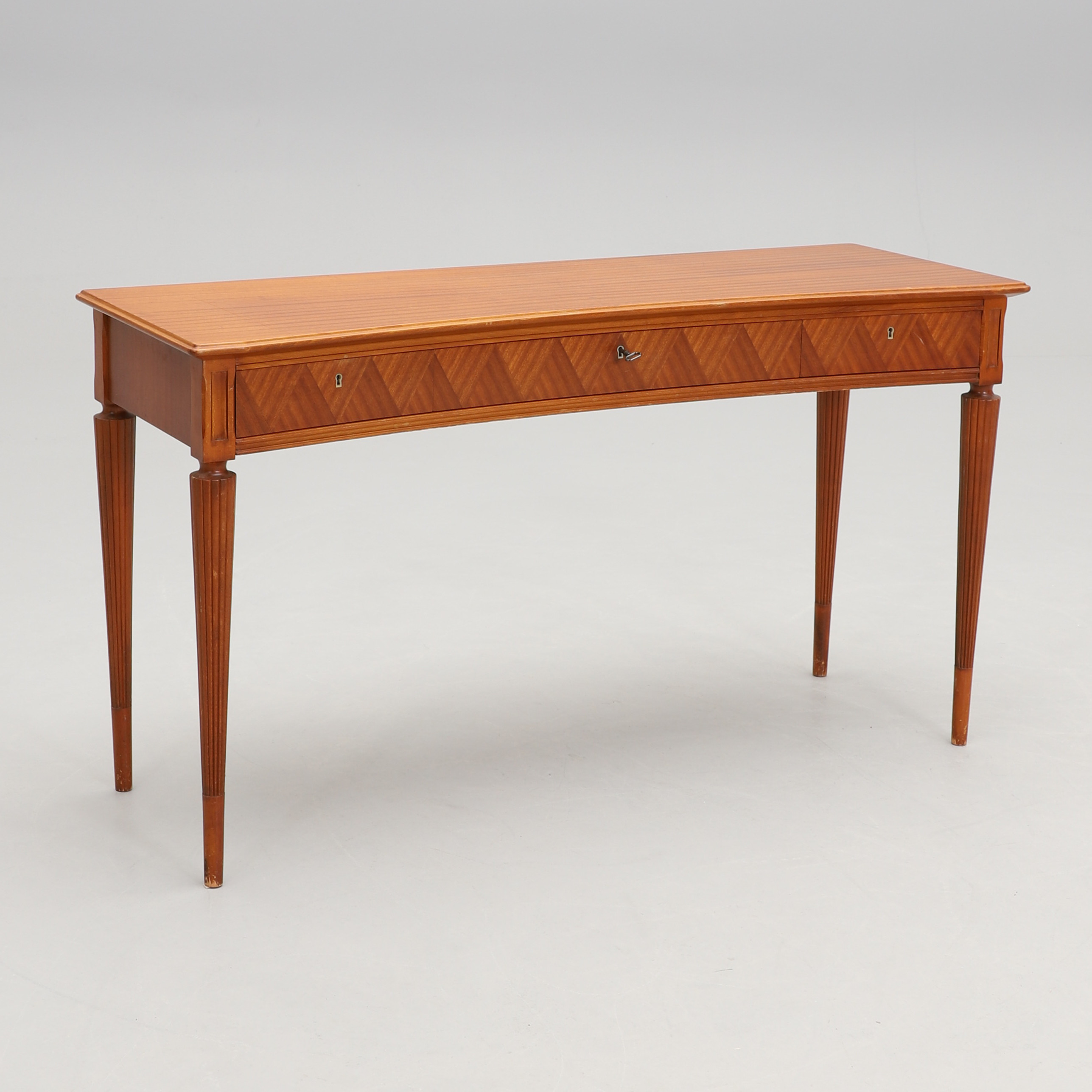 SIDEBOARD, mahogny, 1900-talest mitt.