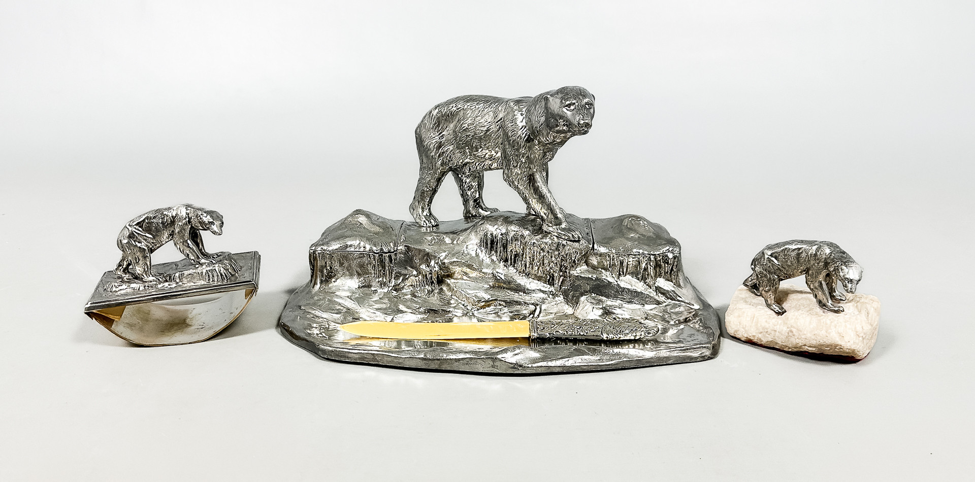 SKRIVBORDS-SET, 4 delar, nysilver, proveniens, 1900-tal.