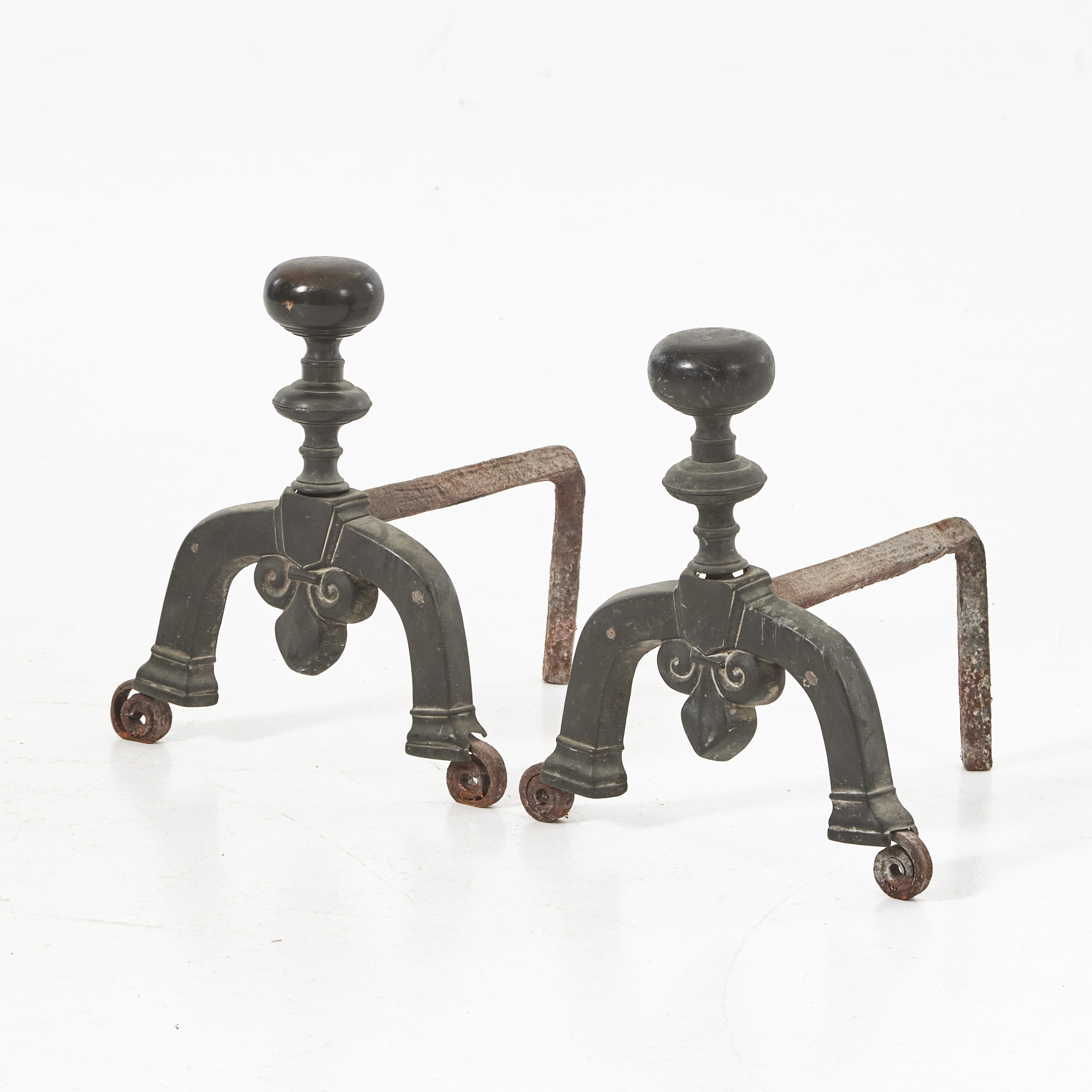 ELDHUNDAR, 1 par, 1900-talets början, gjutjärn och smide.