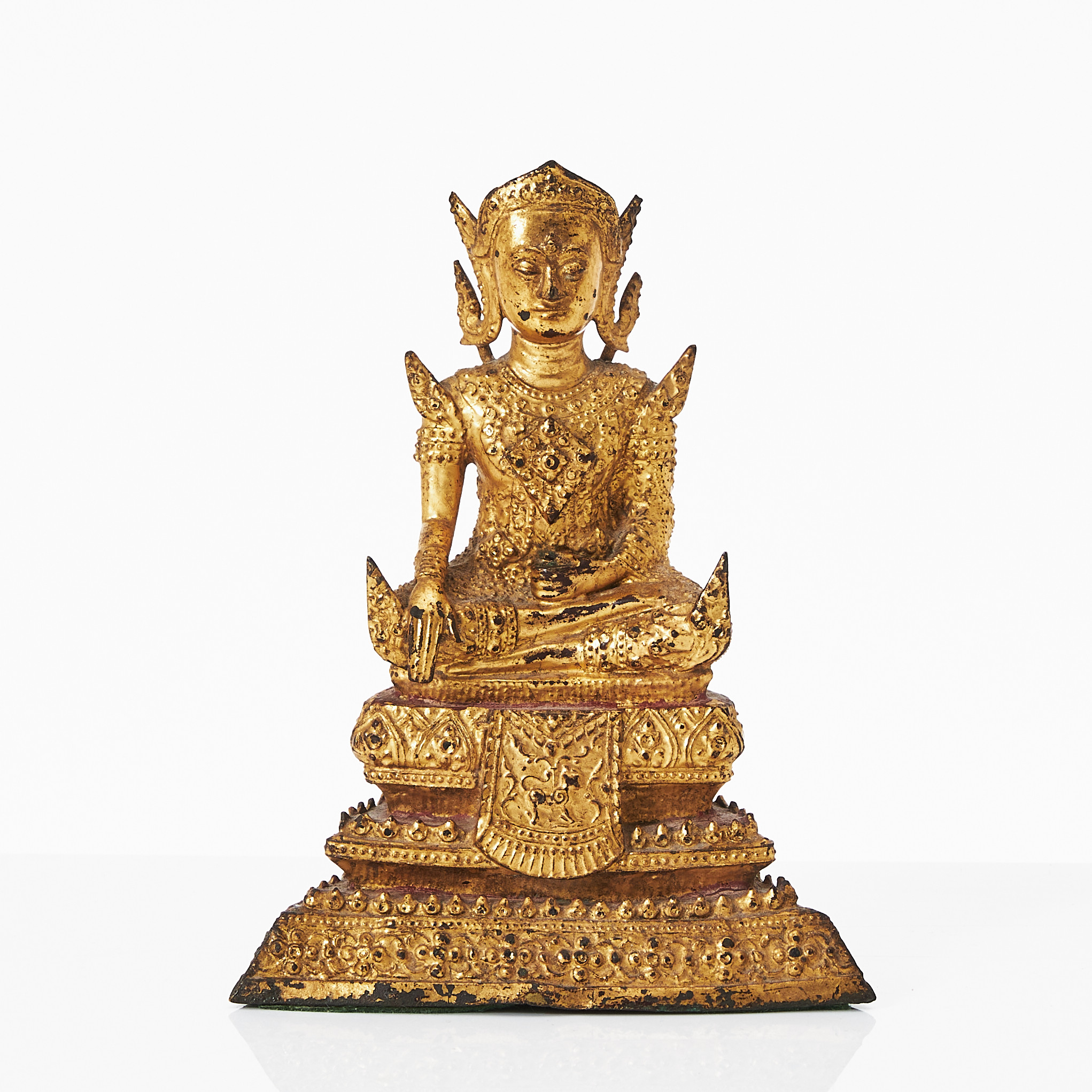 BUDDHA, brons, Thailand, 1900-tal, förgylld, sittande på tron.